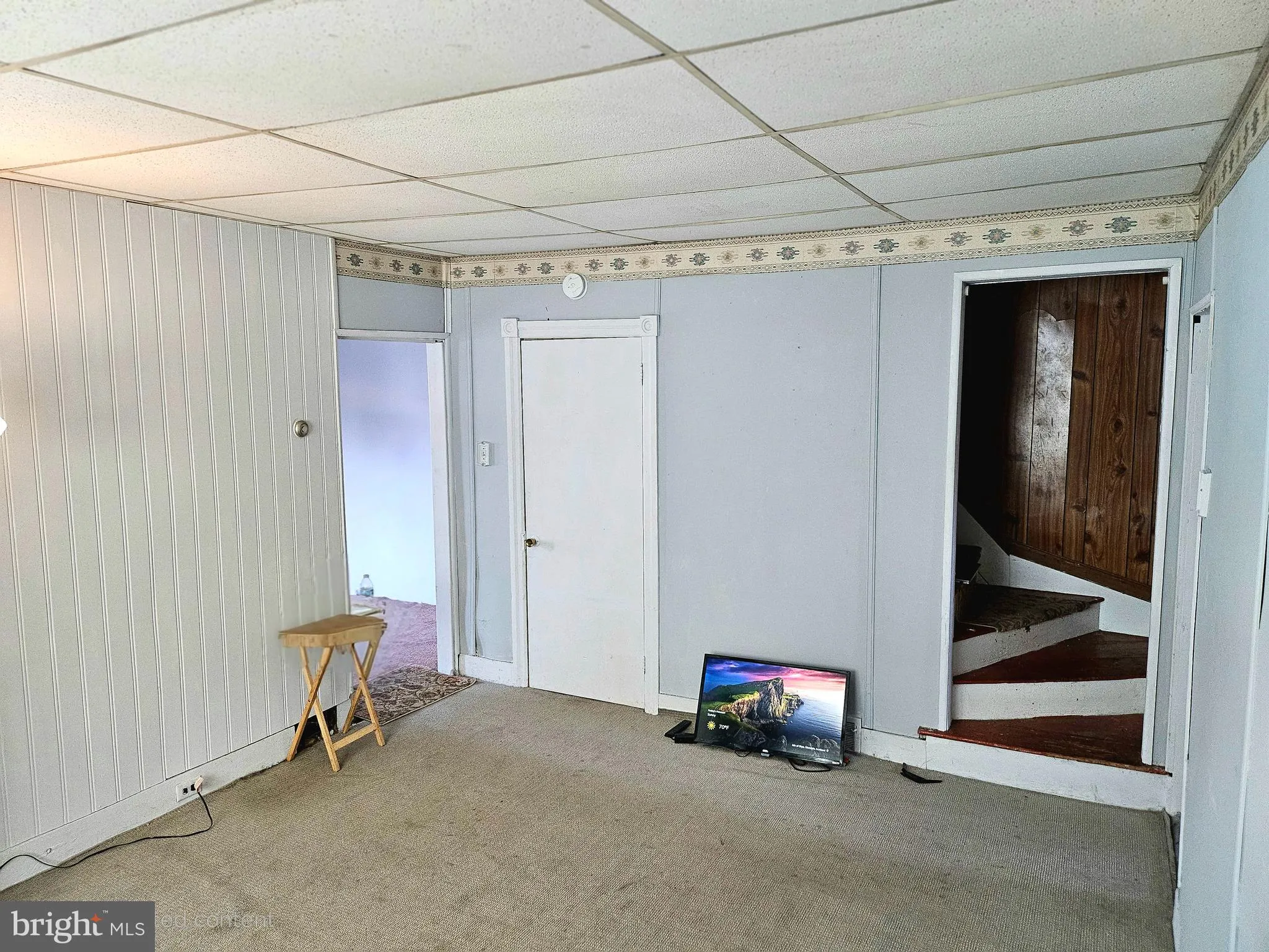 Florence, New Jersey 08518, United States, 3 Bedrooms Bedrooms, ,1 BathroomBathrooms,Residential,Pending,52628