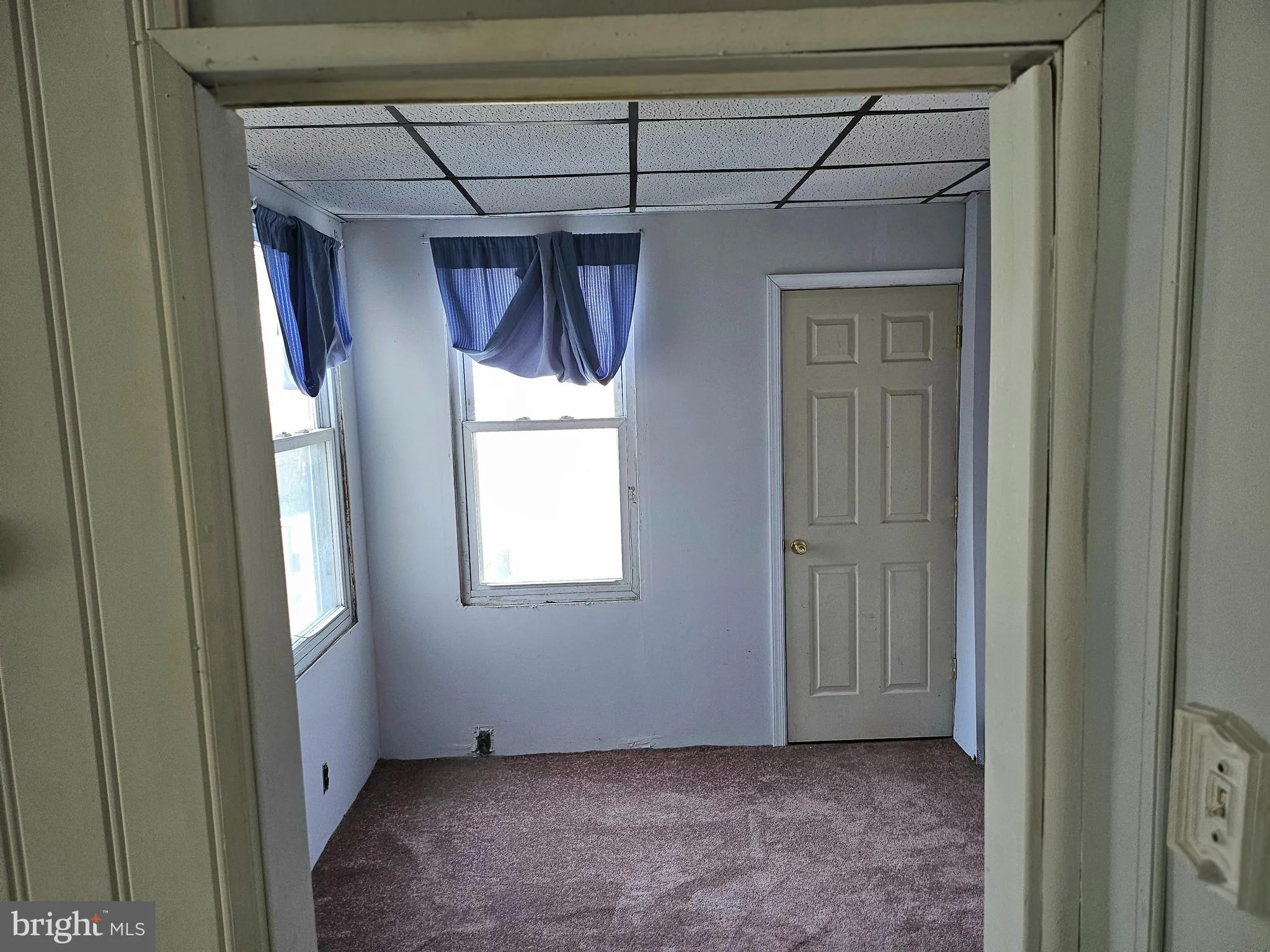 Florence, New Jersey 08518, United States, 3 Bedrooms Bedrooms, ,1 BathroomBathrooms,Residential,Pending,52628