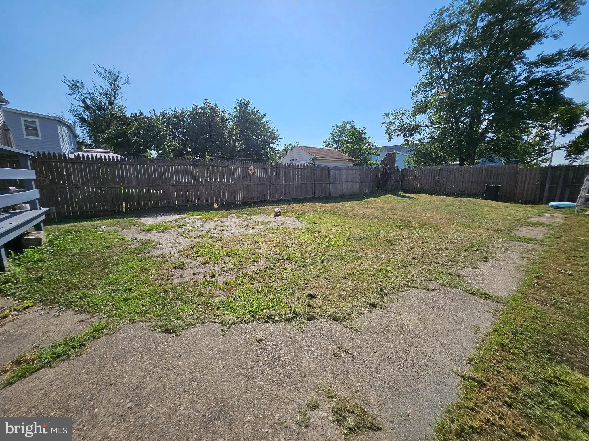 Florence, New Jersey 08518, United States, 3 Bedrooms Bedrooms, ,1 BathroomBathrooms,Residential,Pending,52628