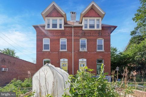 4813-15 CHESTER AVENUE PHILADELPHIA PA 19143