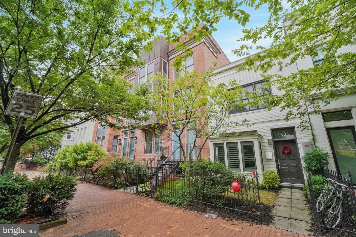 1333 CONSTITUTION AVENUE NE B