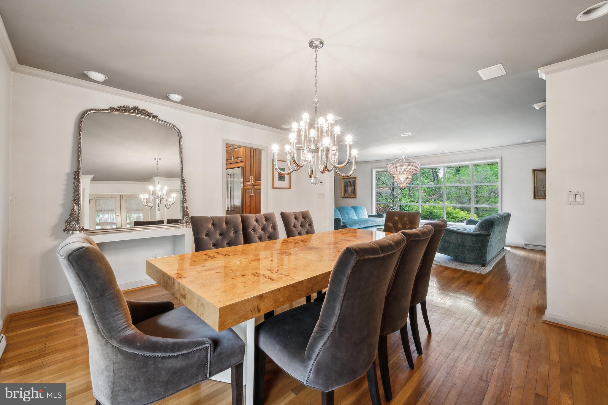 MEADOWBROOK - Residential