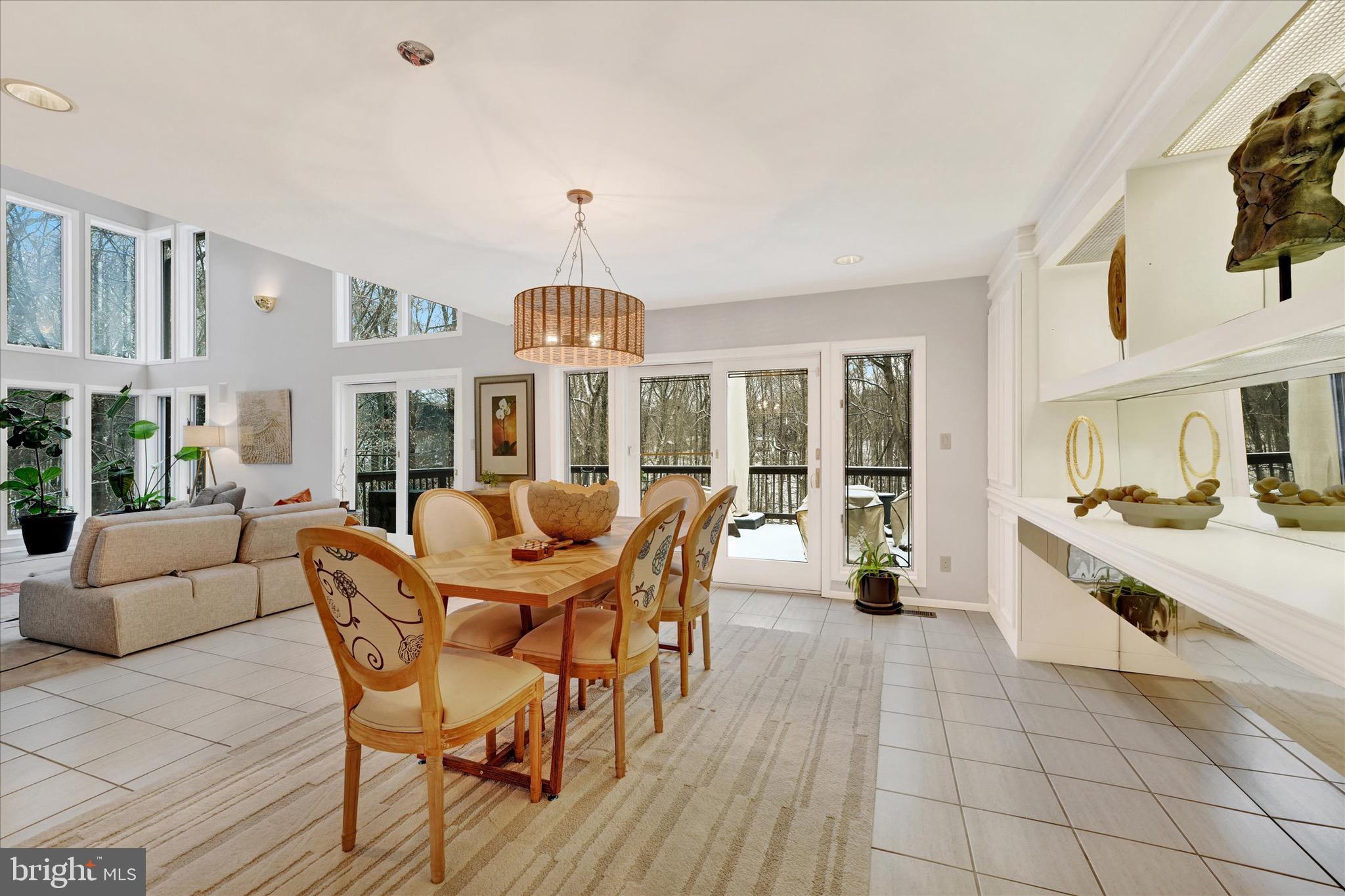 VALLEY BROOK - Residential