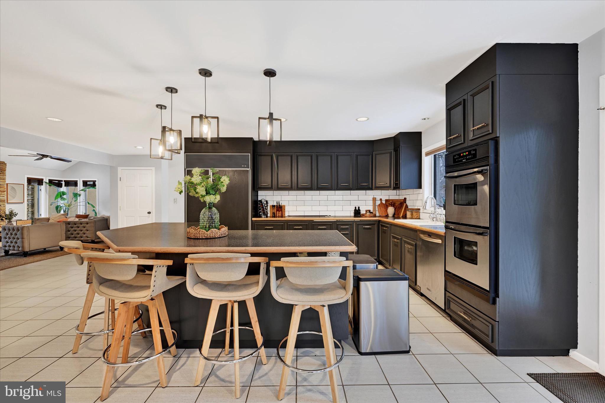 VALLEY BROOK - Residential