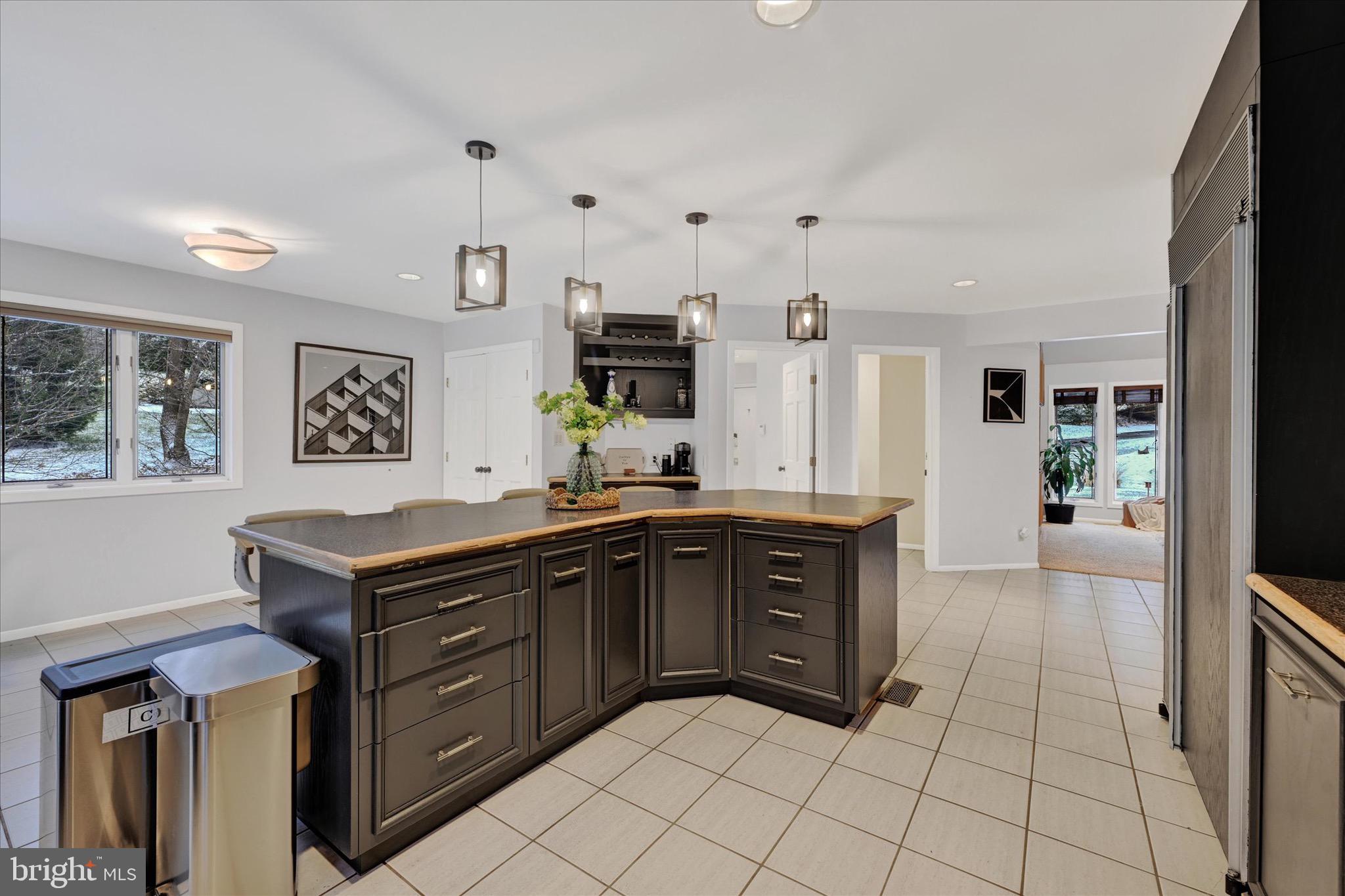 VALLEY BROOK - Residential