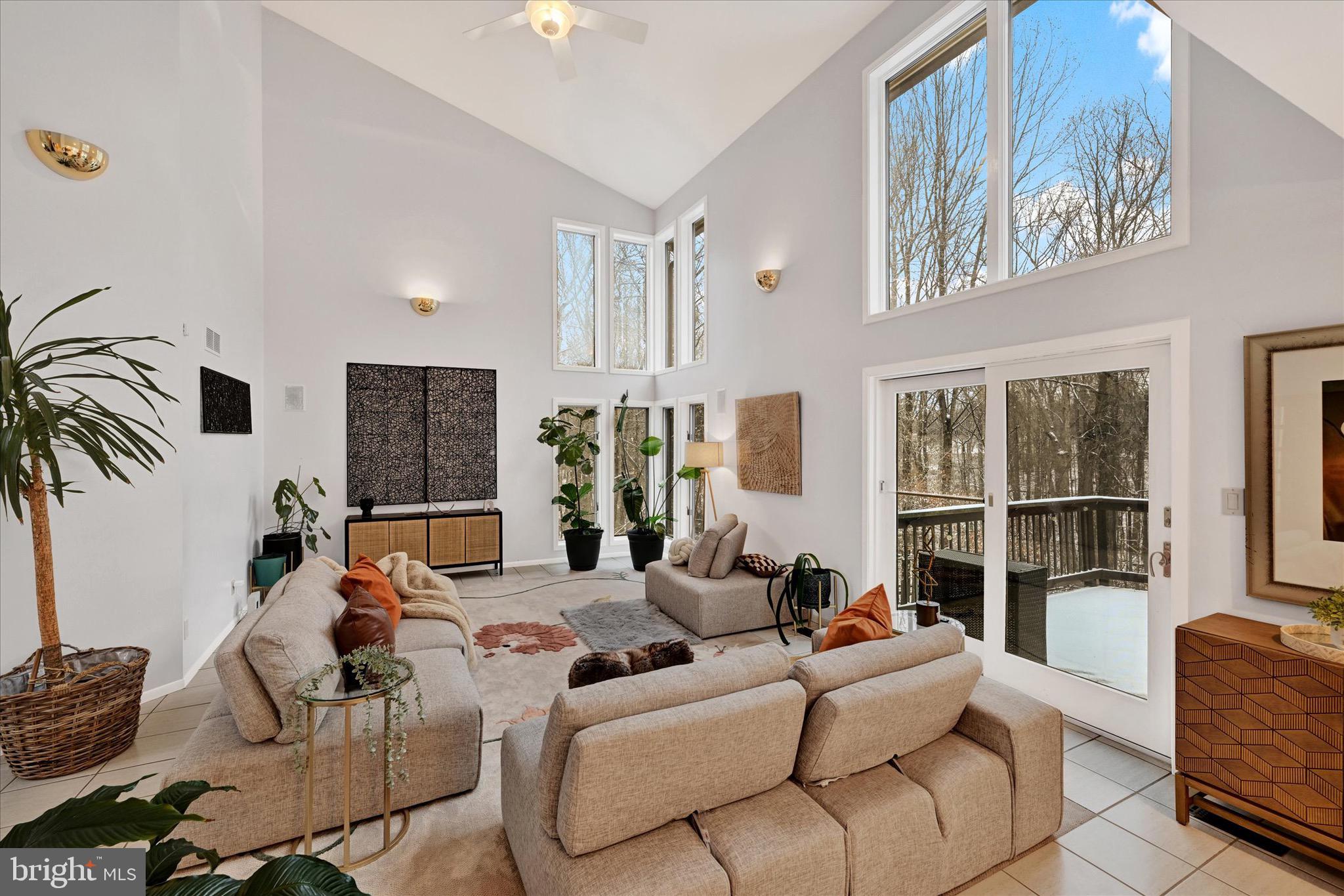 VALLEY BROOK - Residential