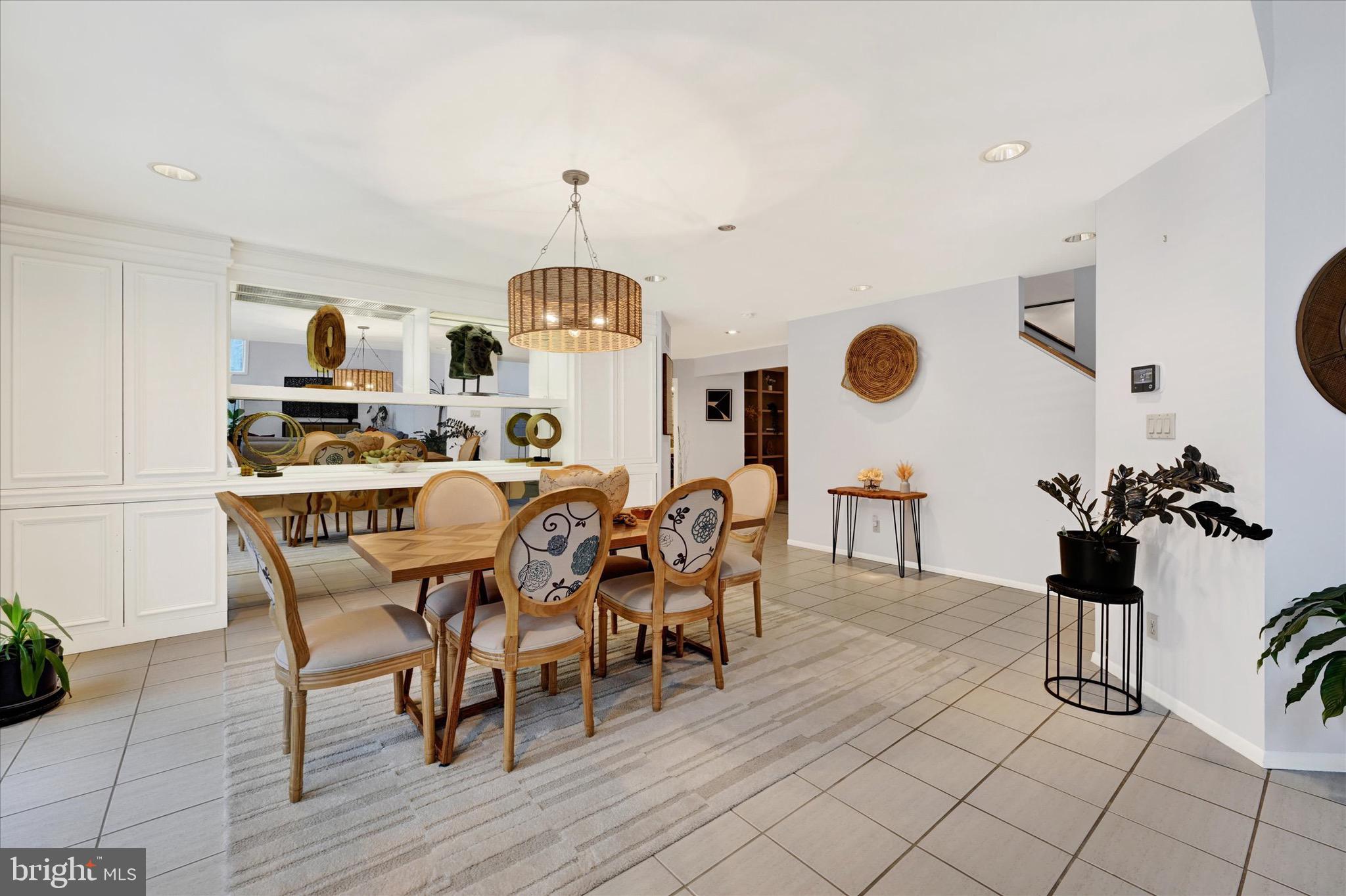 VALLEY BROOK - Residential