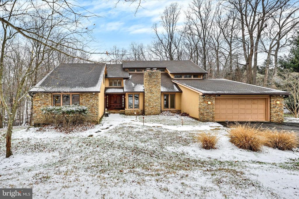 Photo of 11095 Hidden Trail Drive, OWINGS MILLS, MD 21117 (MLS # MDBC2147824)