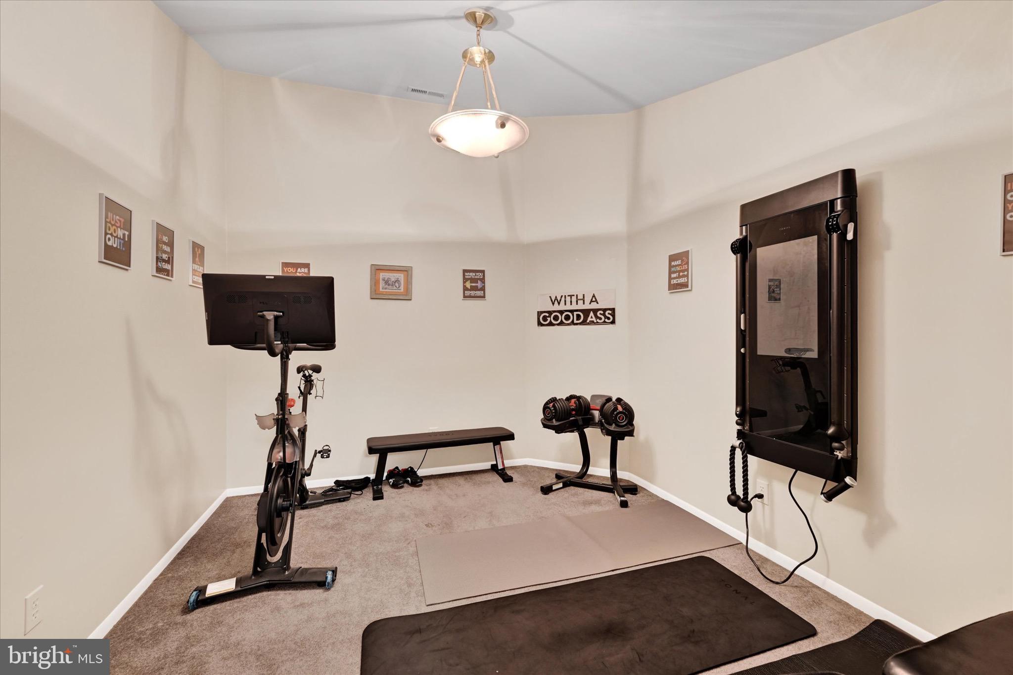 VALLEY BROOK - Residential