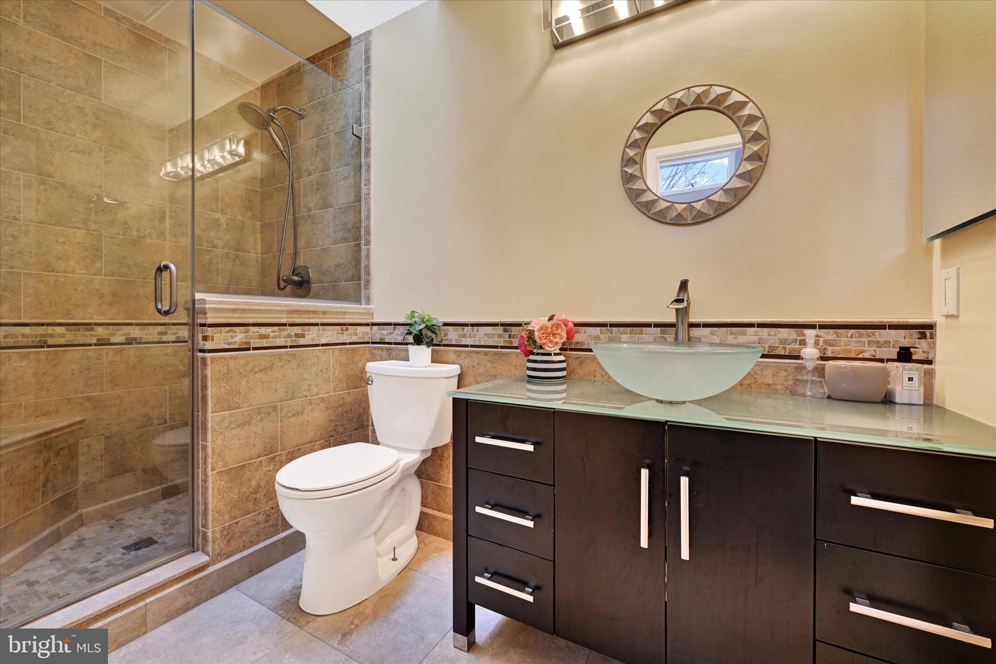 VALLEY BROOK - Residential