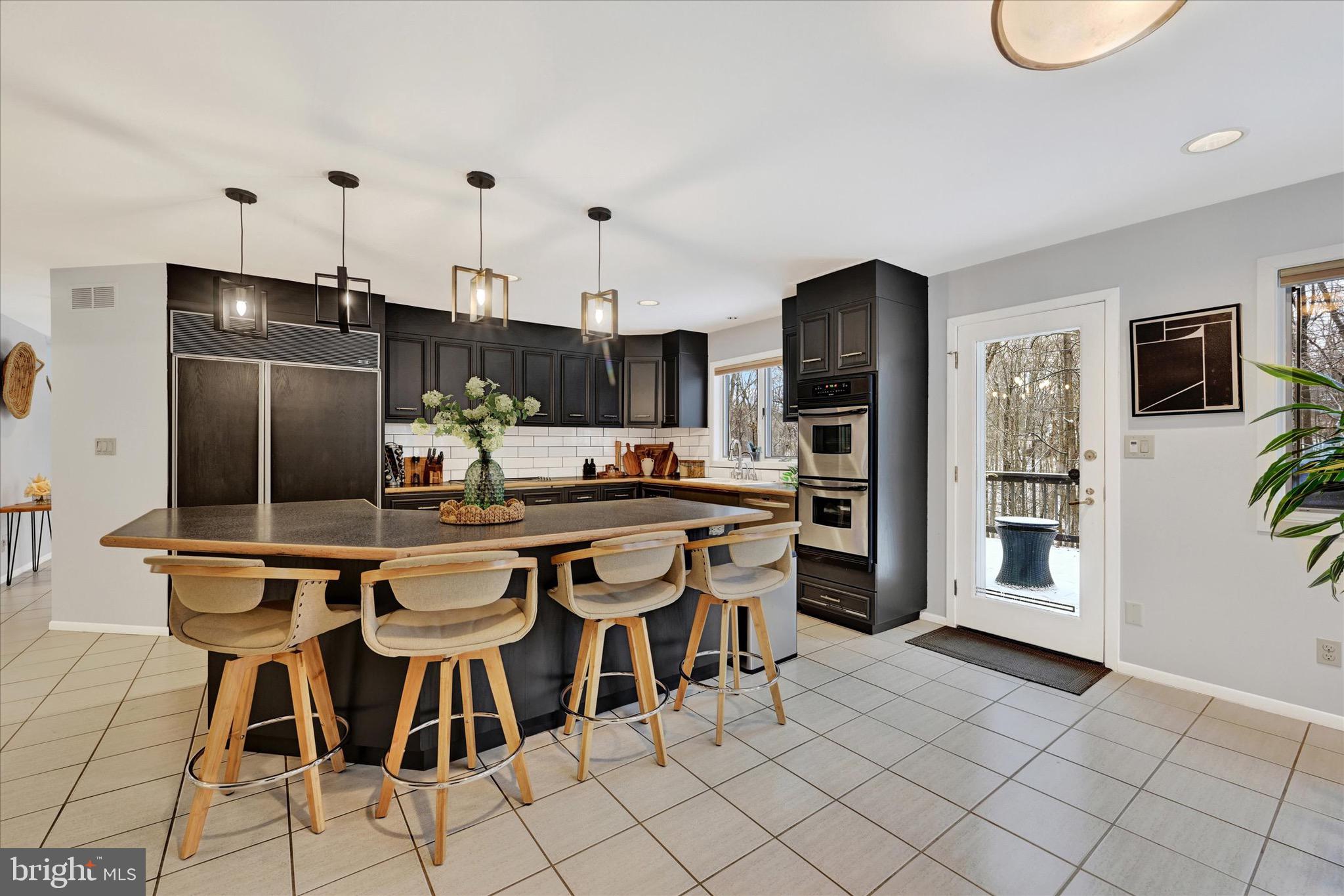 VALLEY BROOK - Residential