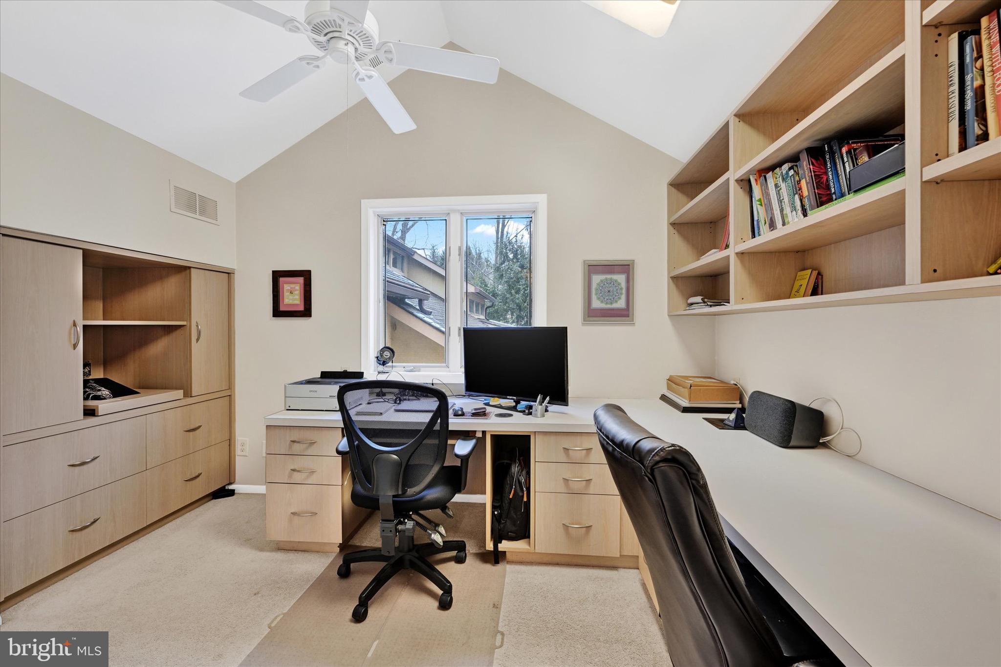 VALLEY BROOK - Residential