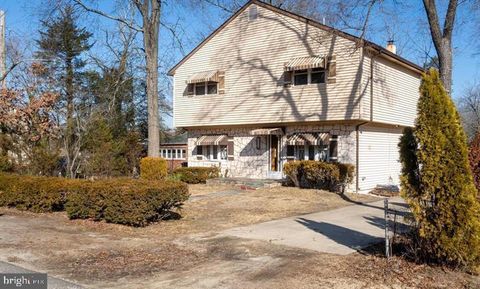 2524 LAKESIDE DRIVE WILLIAMSTOWN NJ 08094