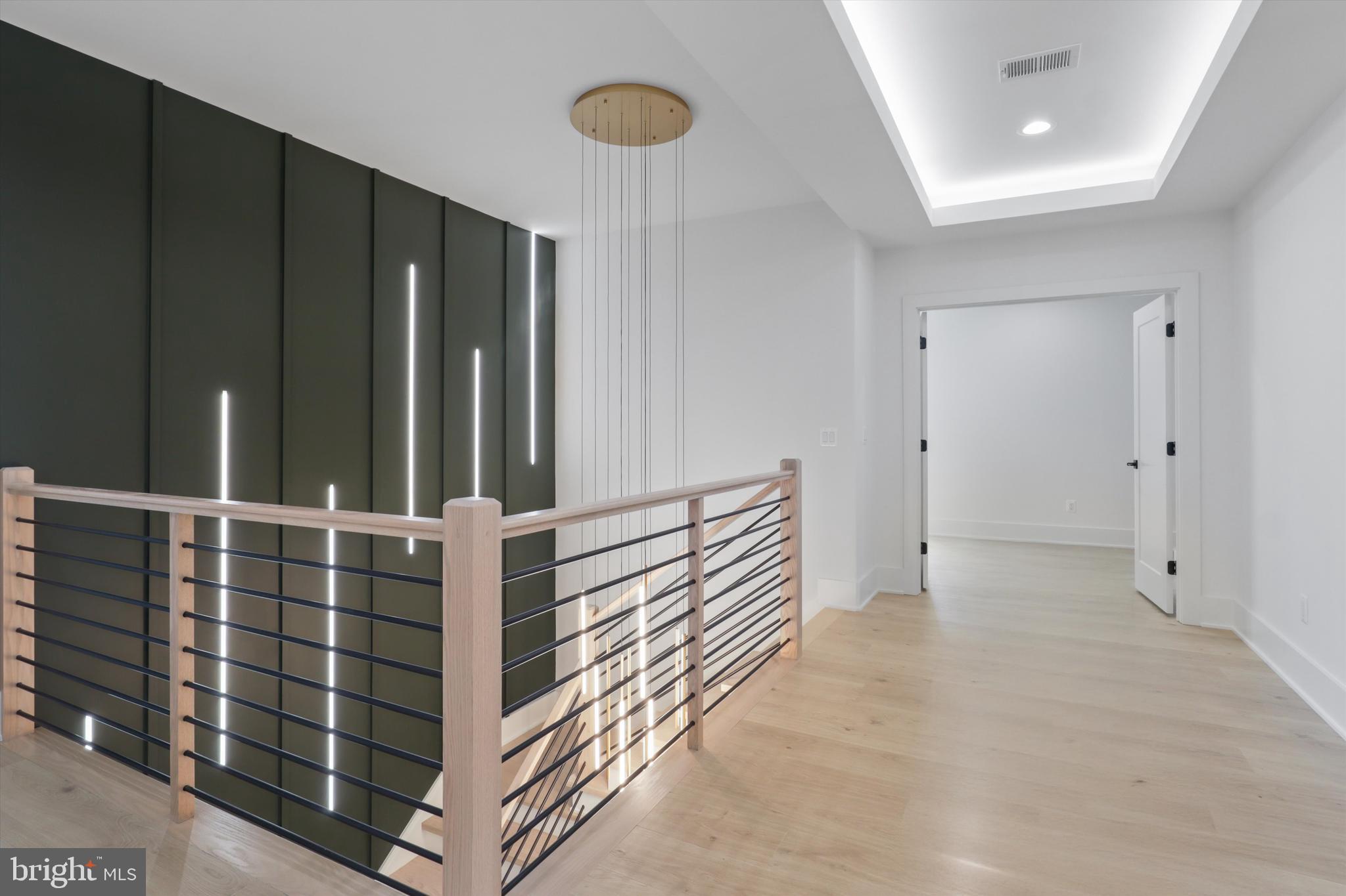 OAK VALLEY - Residential