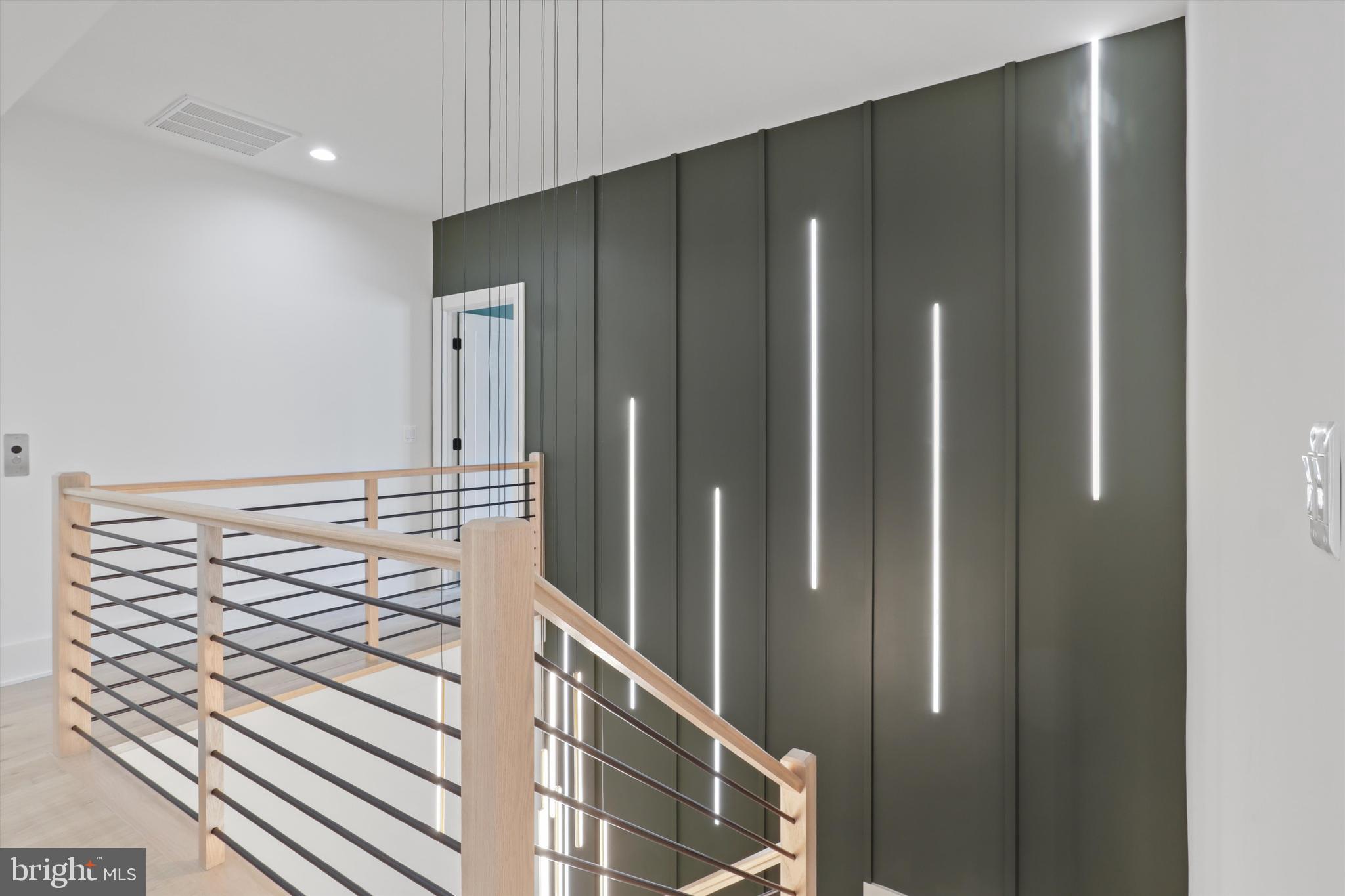 OAK VALLEY - Residential