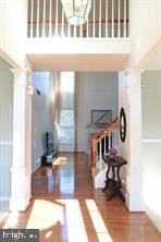 MIDDLE RUN CROSSIN - Residential Lease