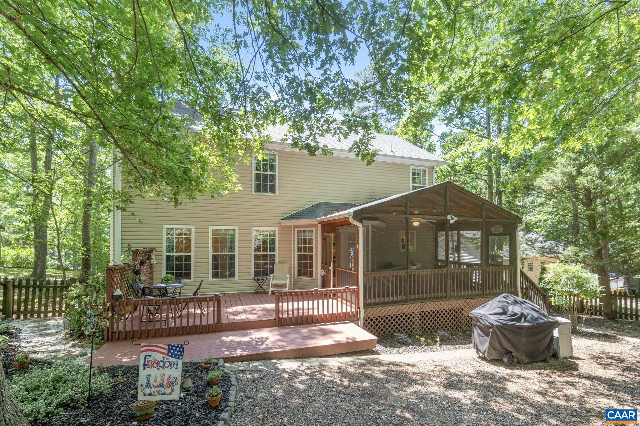 14 PATRIOT LN