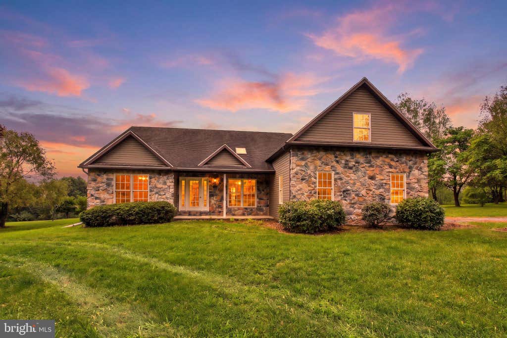 Photo of 888 Battle Ridge Road, MCCONNELLSBURG, PA 17233 (MLS # PAFU2002200)