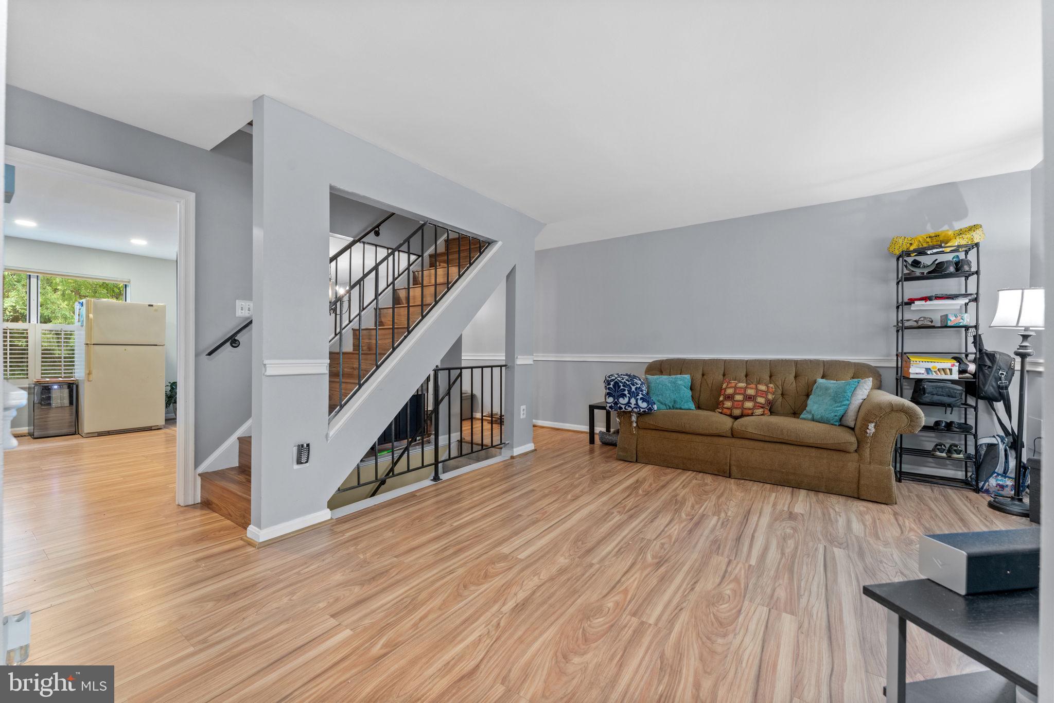 HILLSIDE TOWNES - Residential