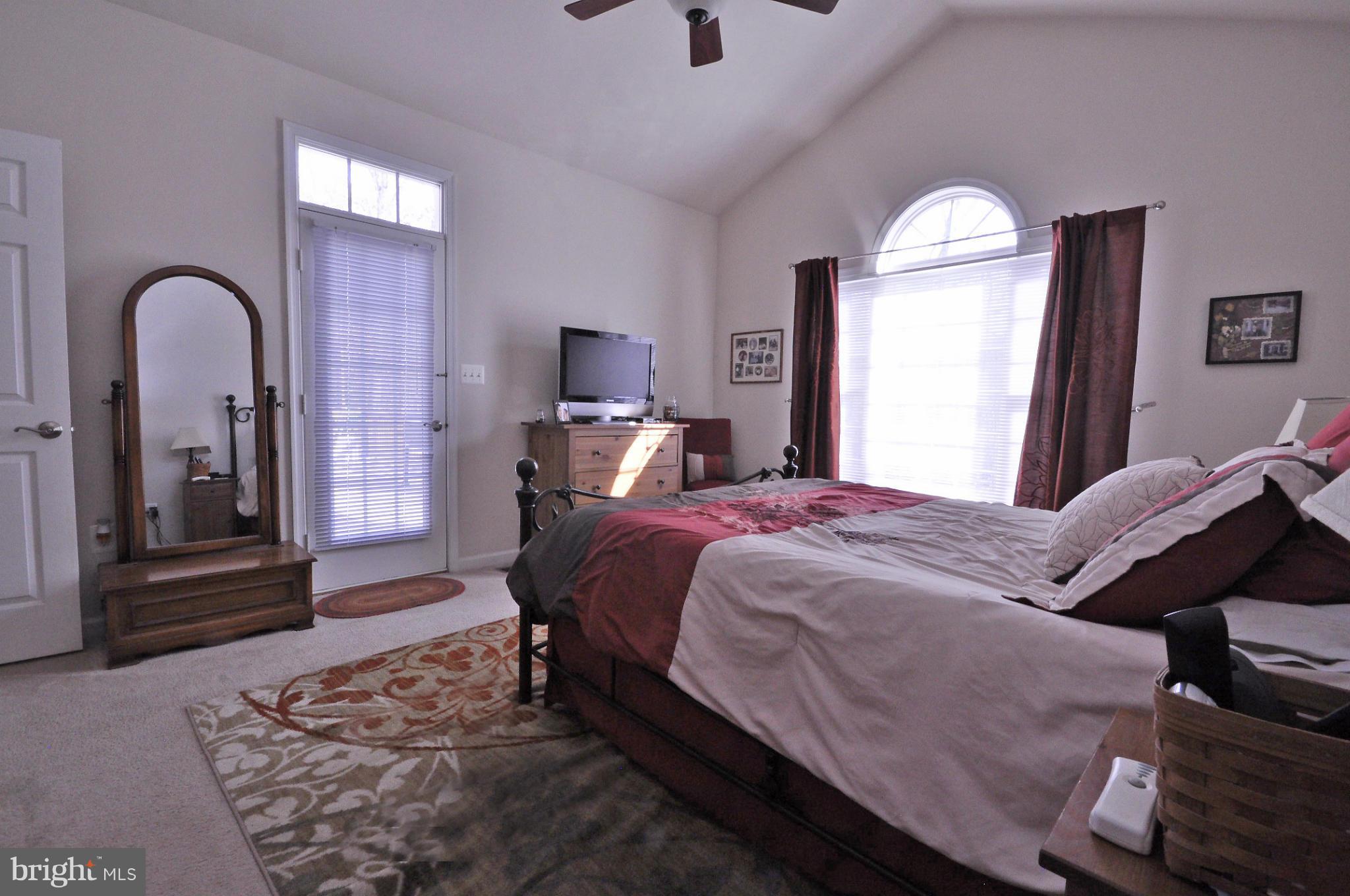 LAKE OF THE WOODS - Residential