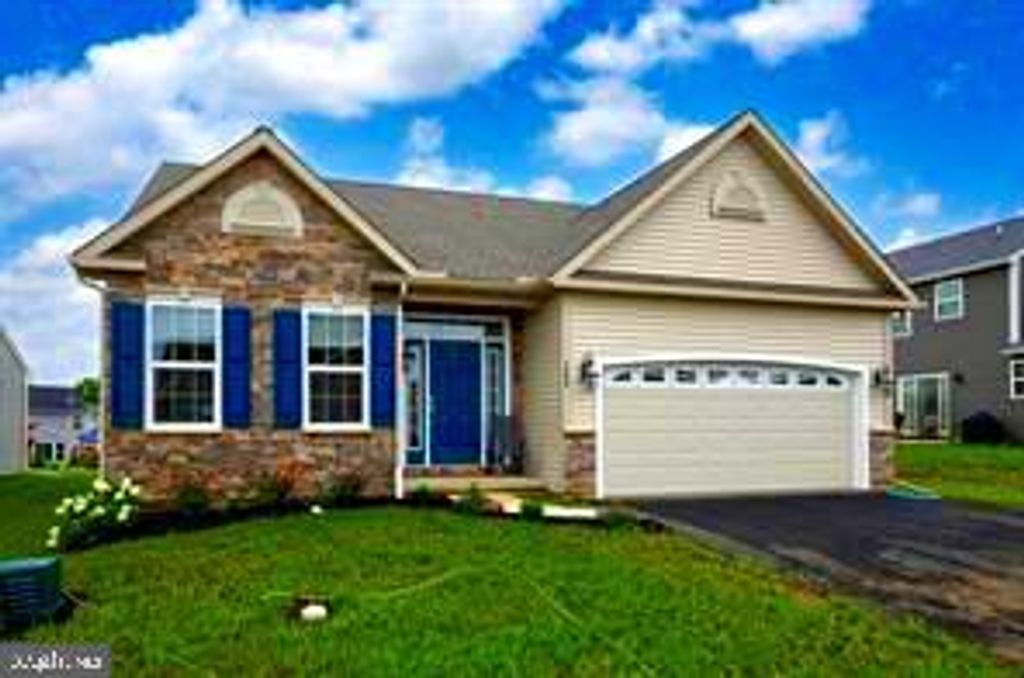 Photo of 206 MASON WAY, NEW HOLLAND, PA 17557 (MLS # PALA2034970)