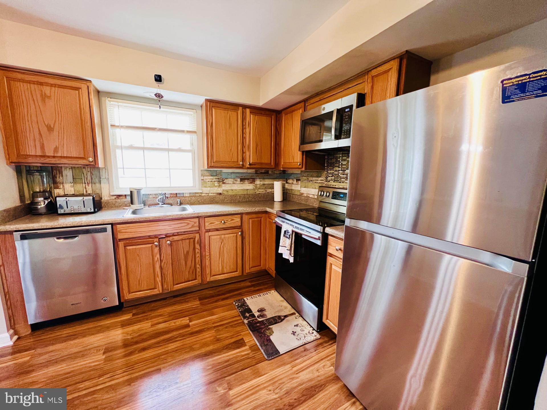 PLEASANT FIELDS - Residential