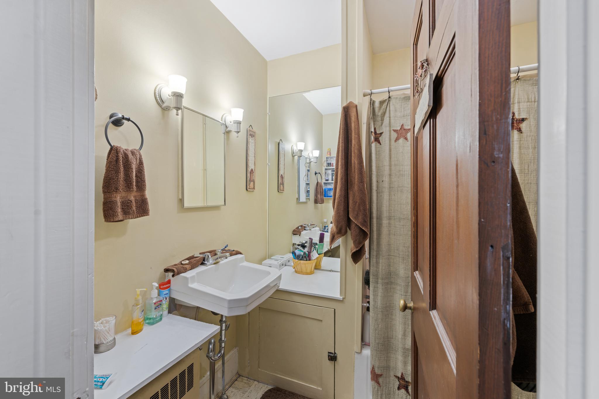 TOWN OF MOOREFIELD - Commercial Sale