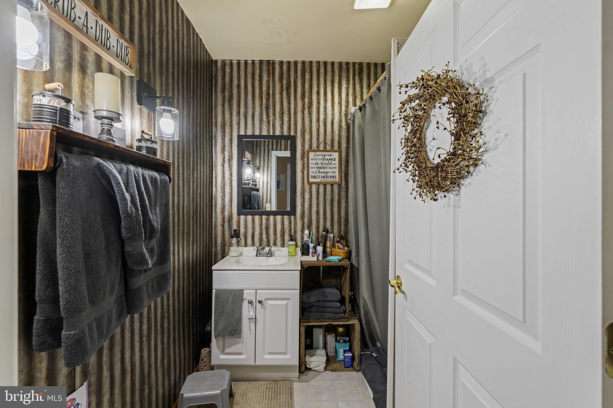 TOWN OF MOOREFIELD - Commercial Sale