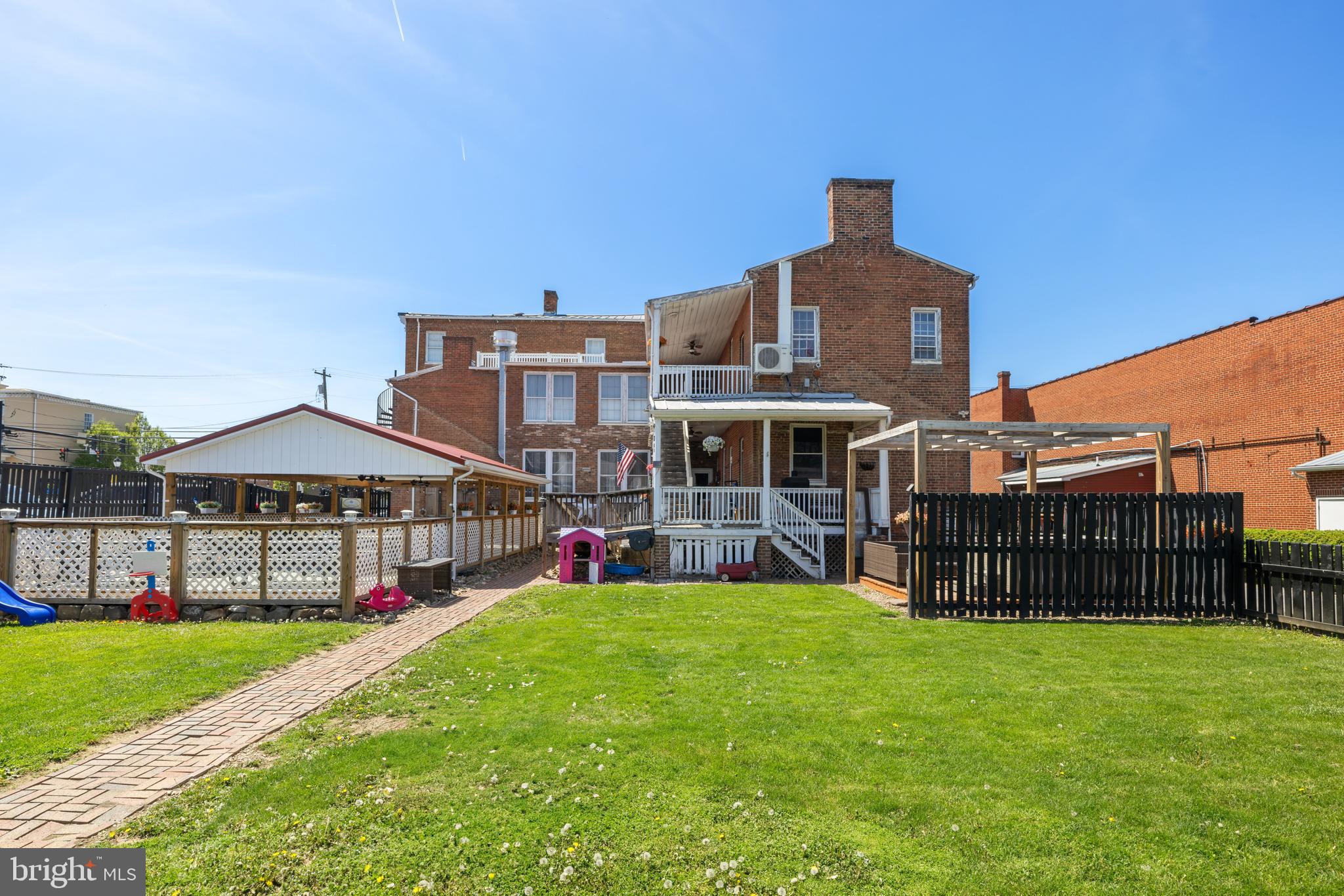 TOWN OF MOOREFIELD - Commercial Sale