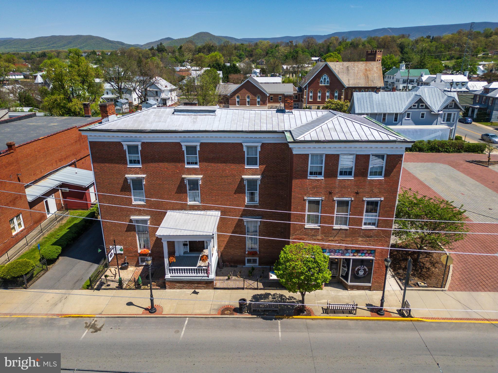 TOWN OF MOOREFIELD - Commercial Sale