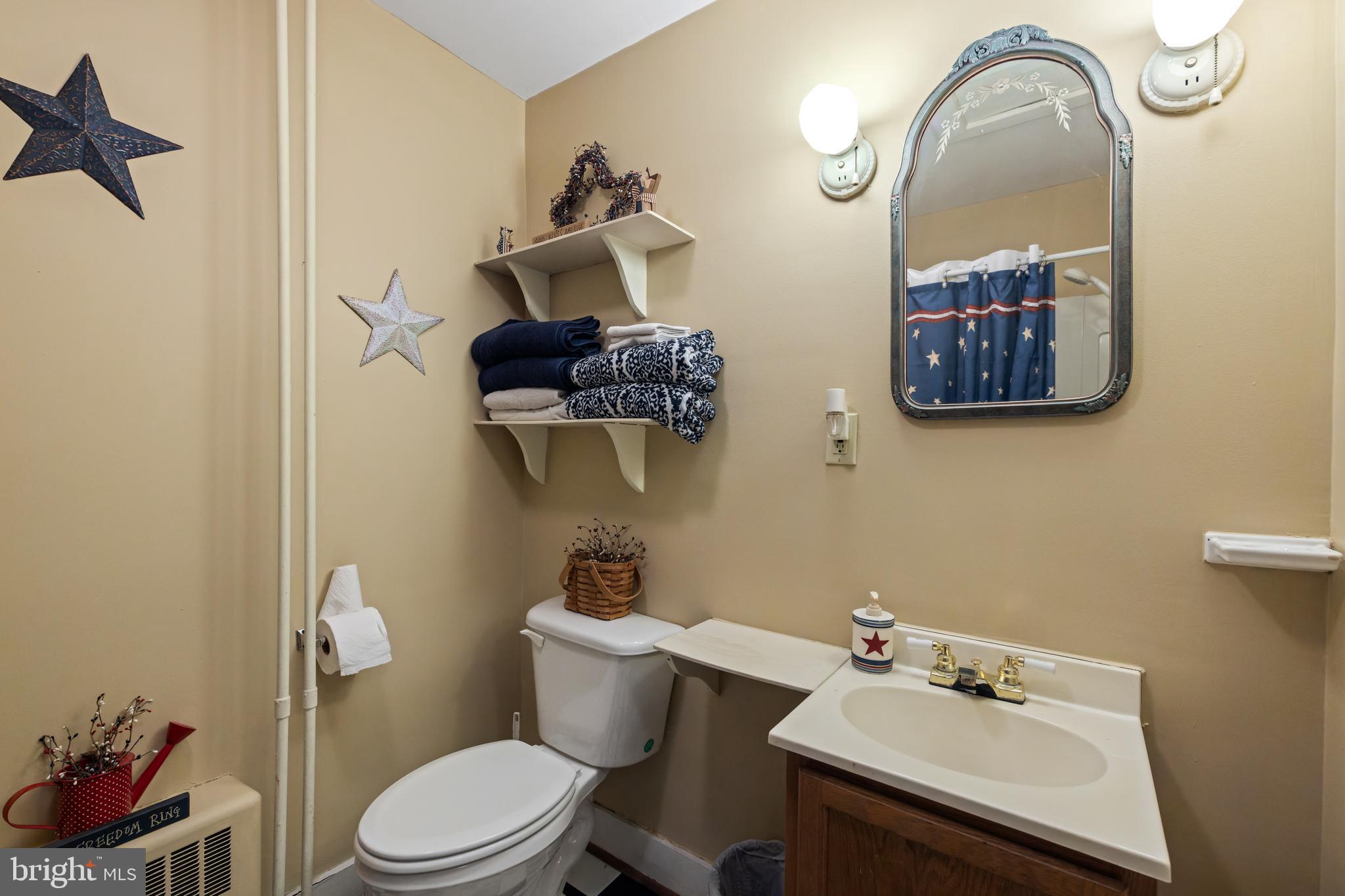 TOWN OF MOOREFIELD - Commercial Sale