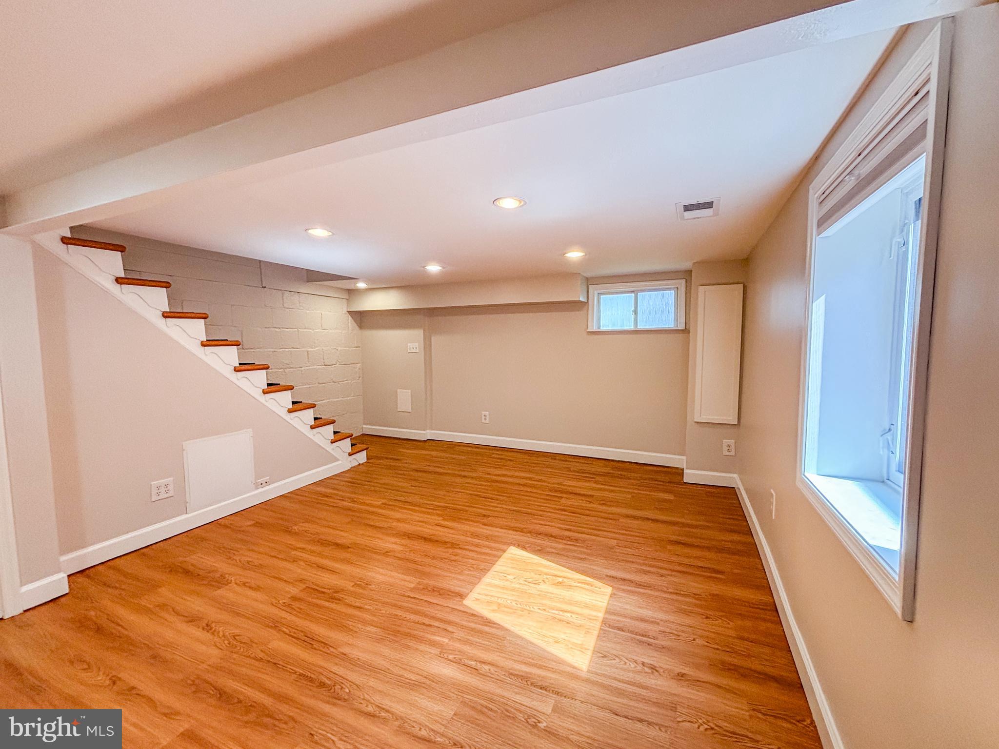 DEL RAY - Residential Lease