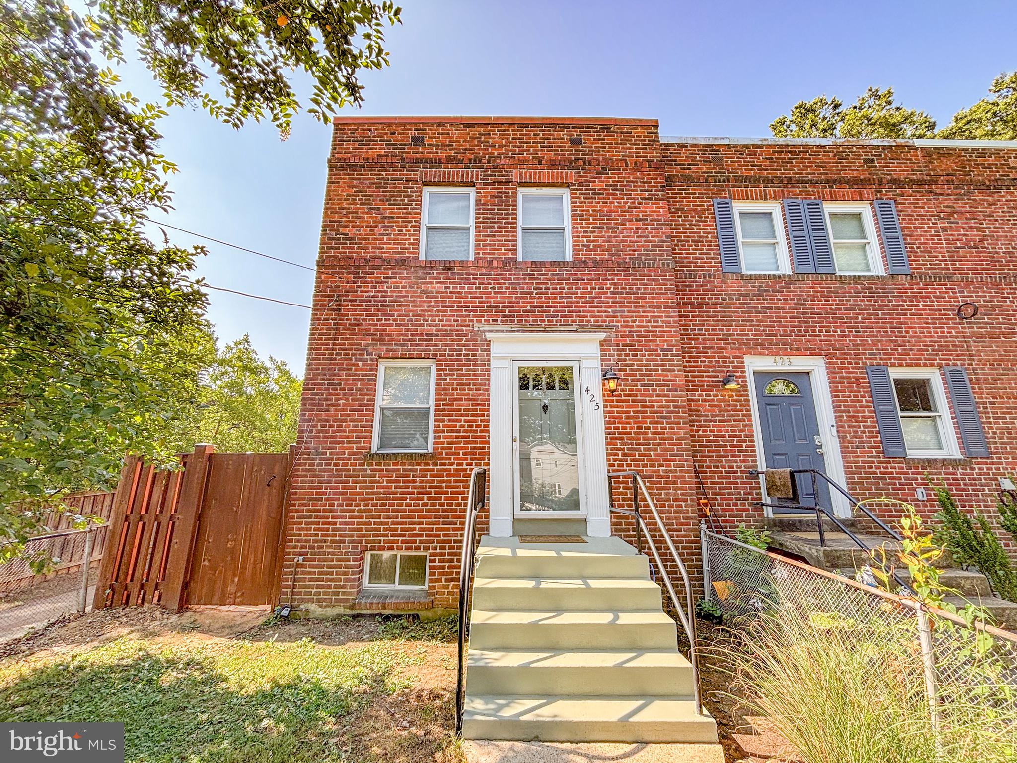 DEL RAY - Residential Lease