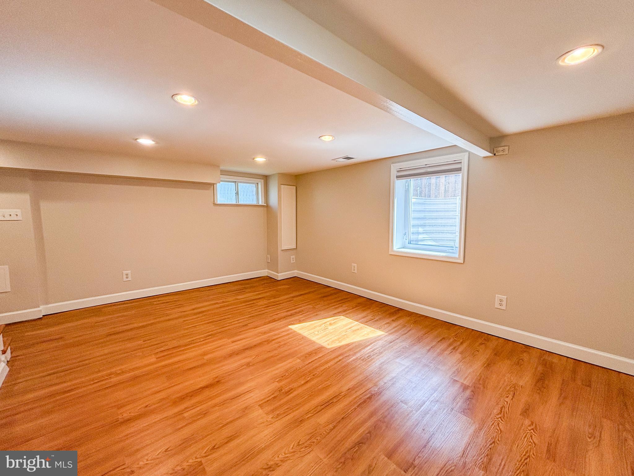 DEL RAY - Residential Lease