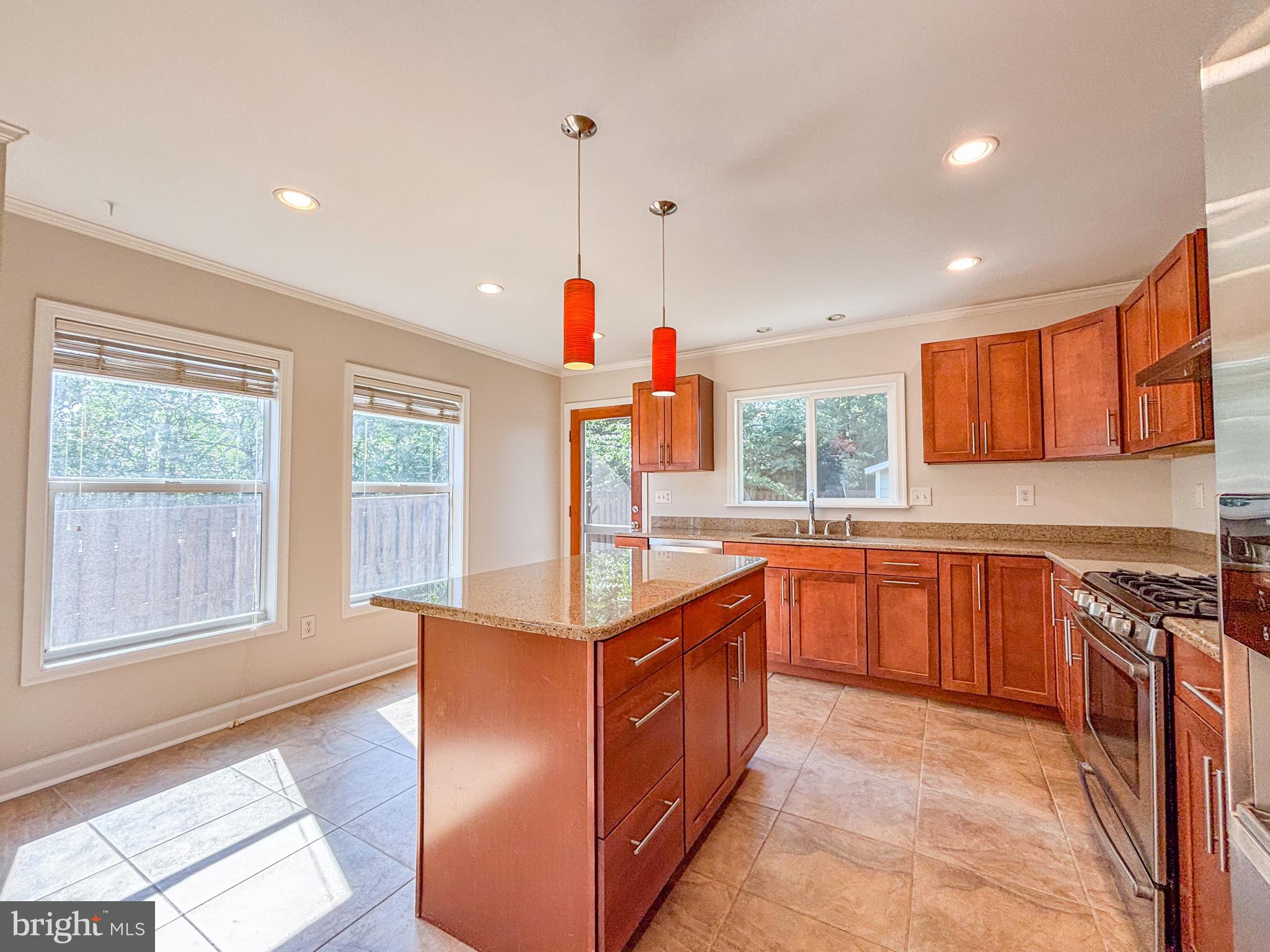 DEL RAY - Residential Lease