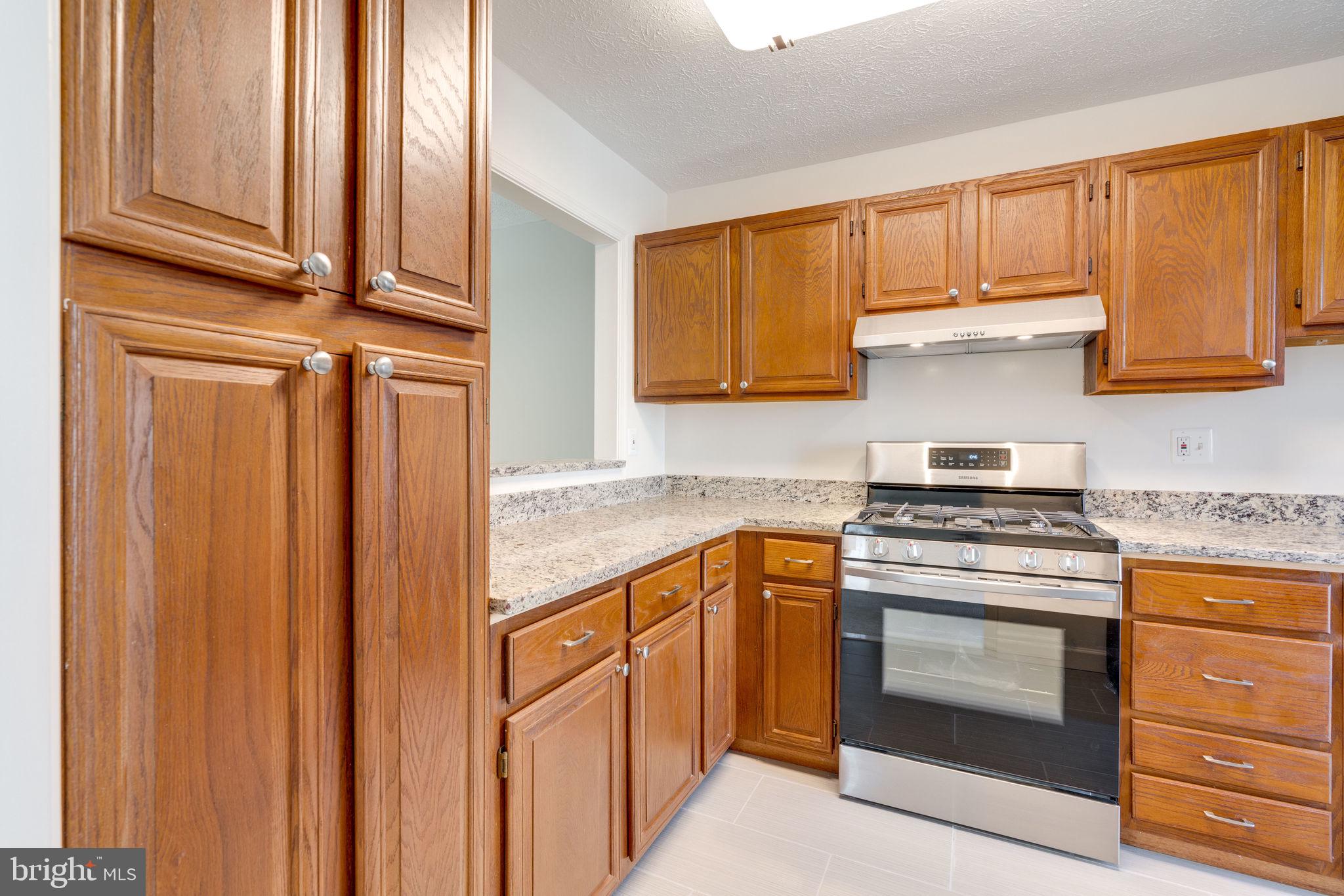 VININGS CONDO - Residential