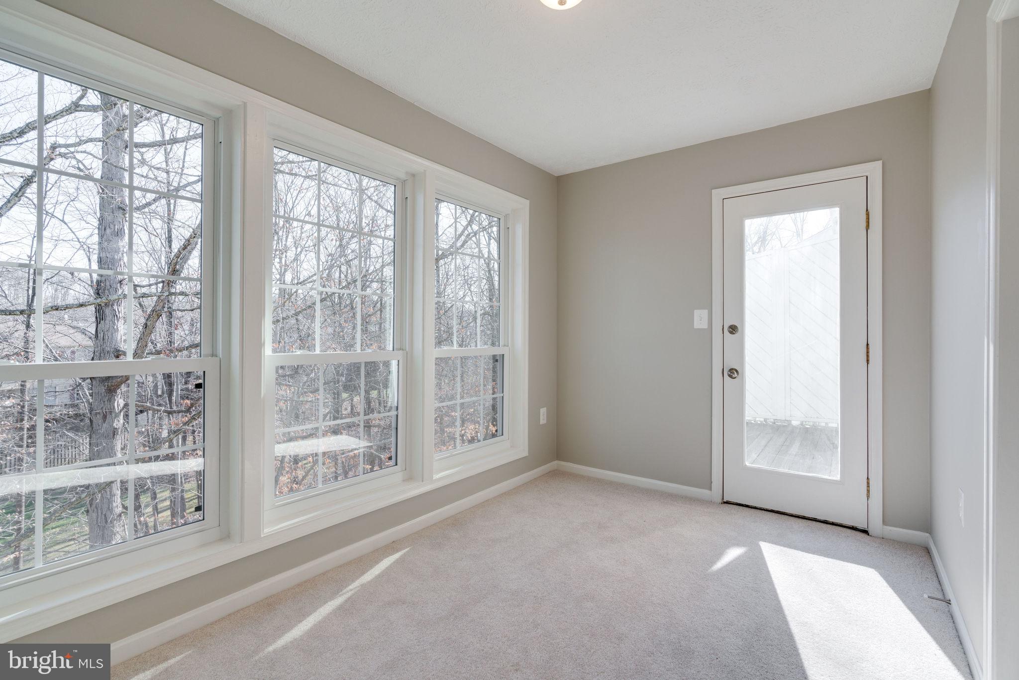 VININGS CONDO - Residential