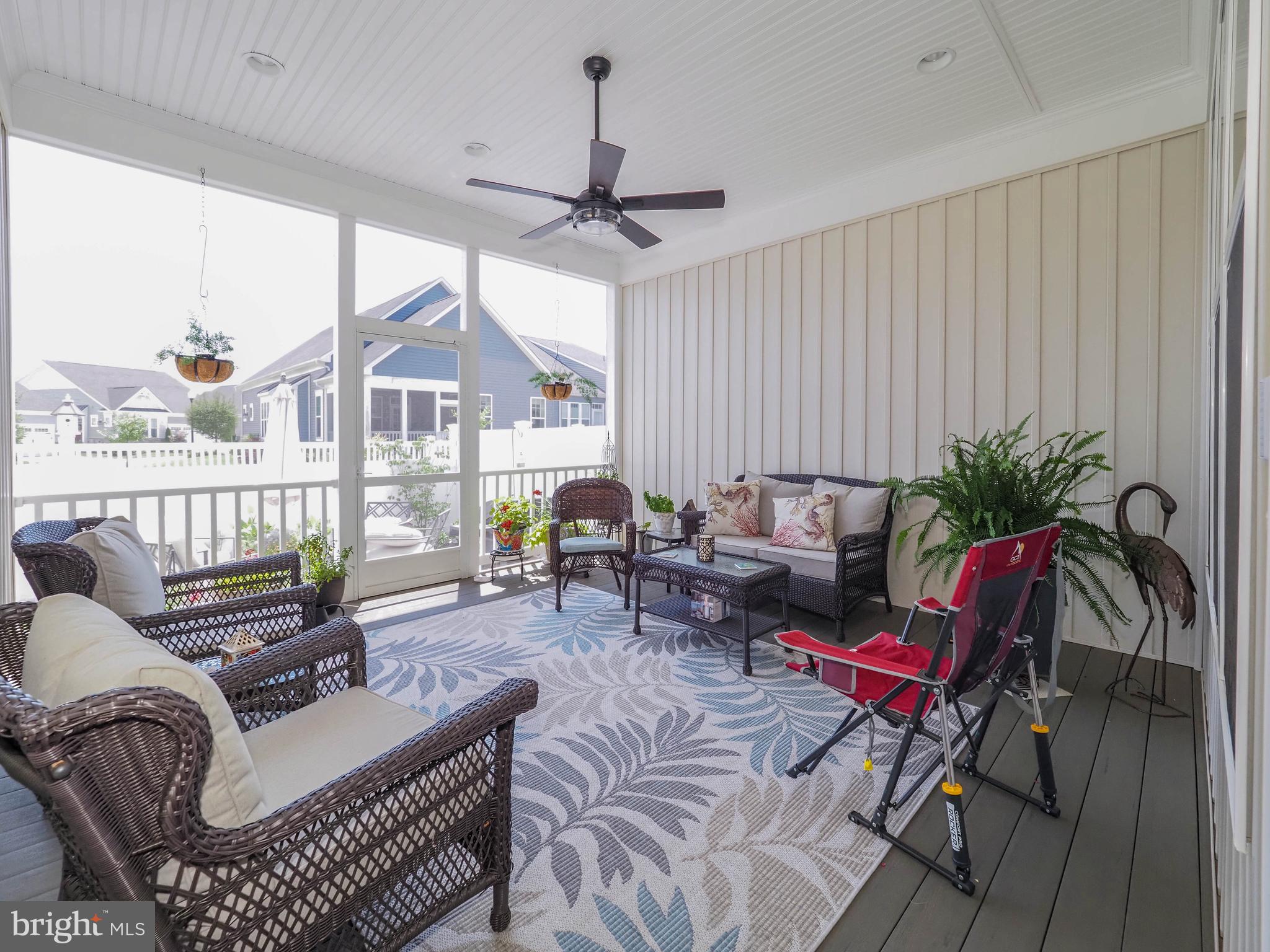 TWO RIVERS - Residential