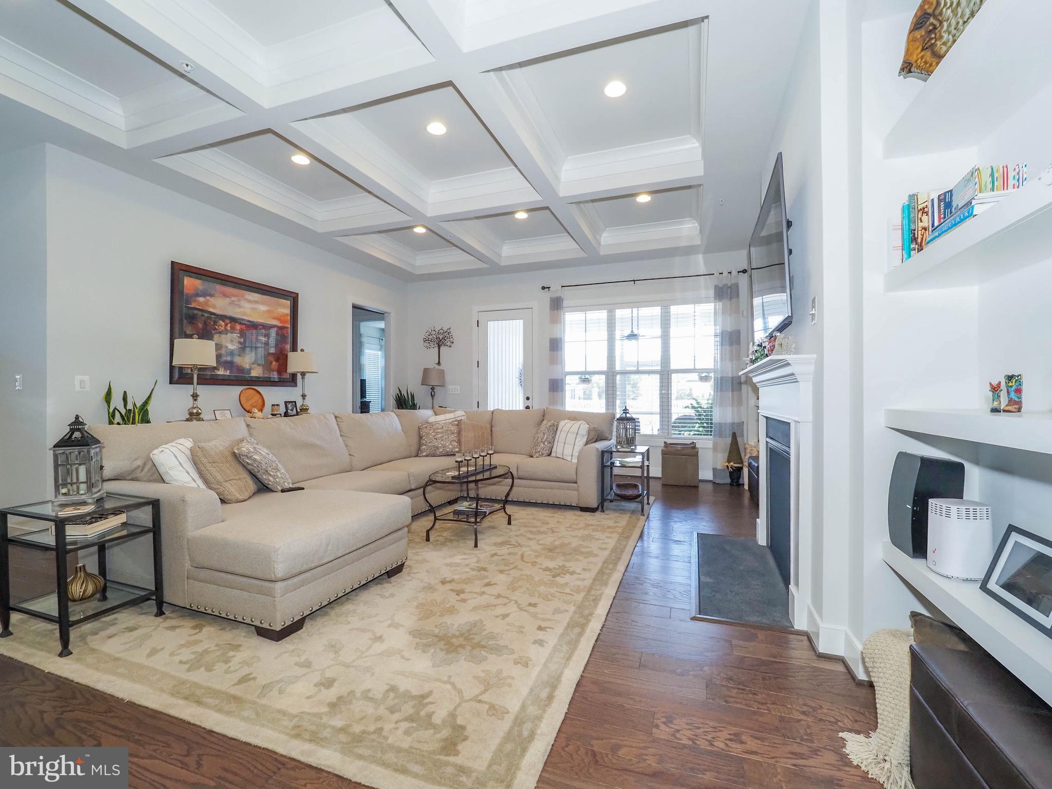 TWO RIVERS - Residential