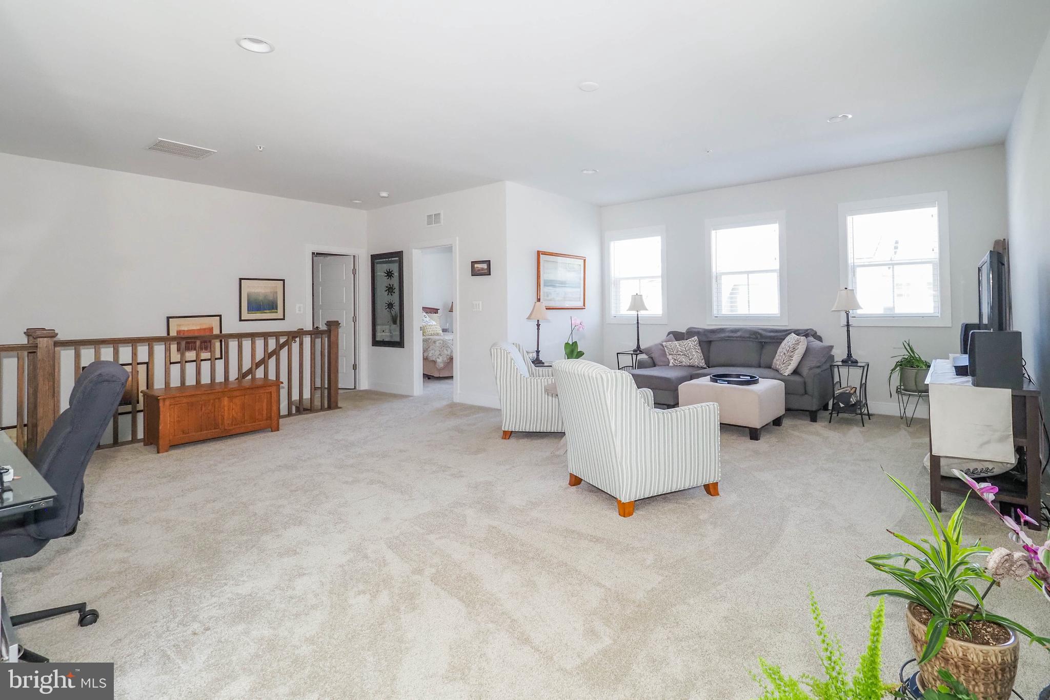 TWO RIVERS - Residential