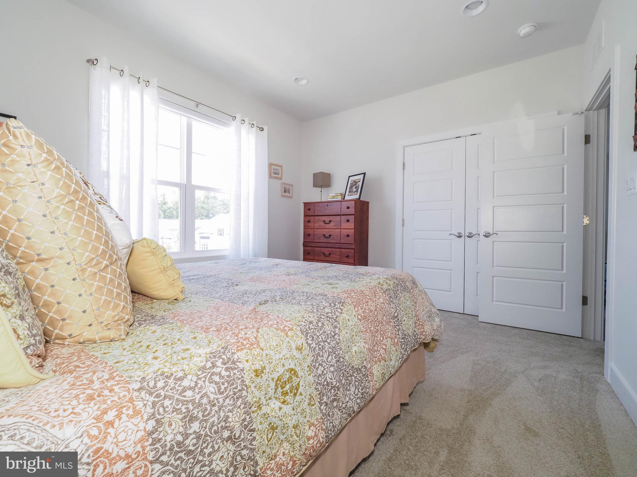 TWO RIVERS - Residential