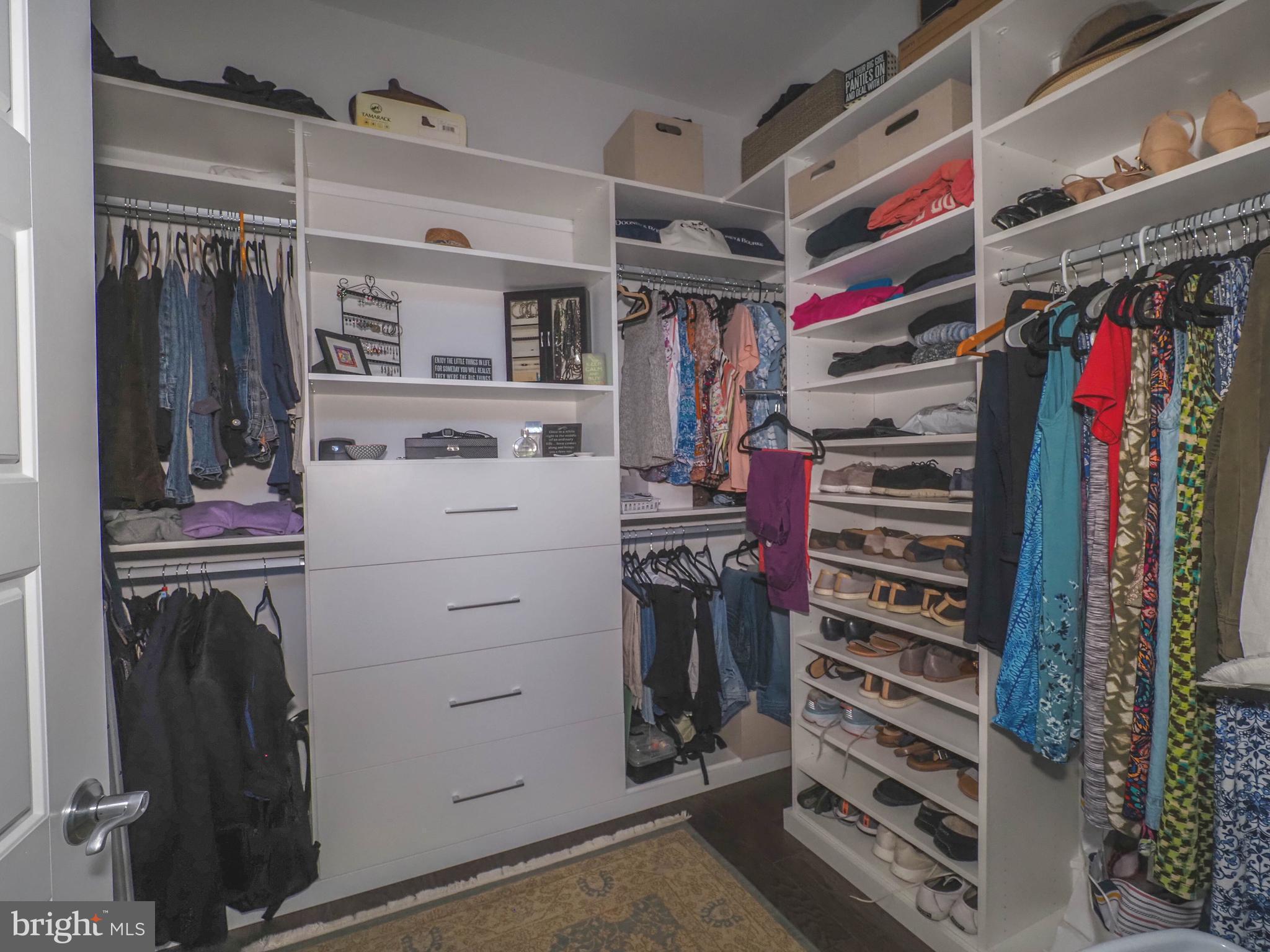 TWO RIVERS - Residential