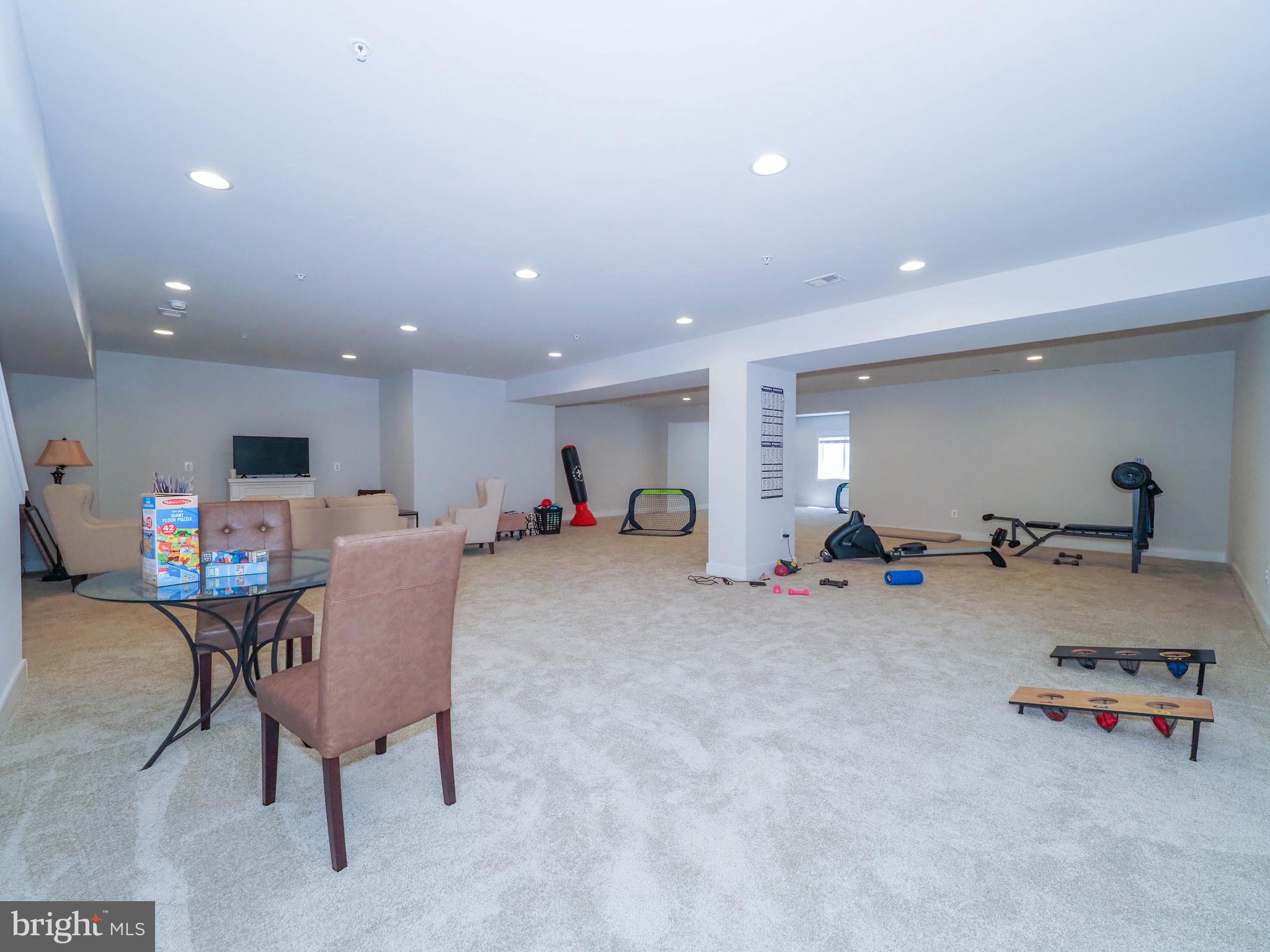 TWO RIVERS - Residential