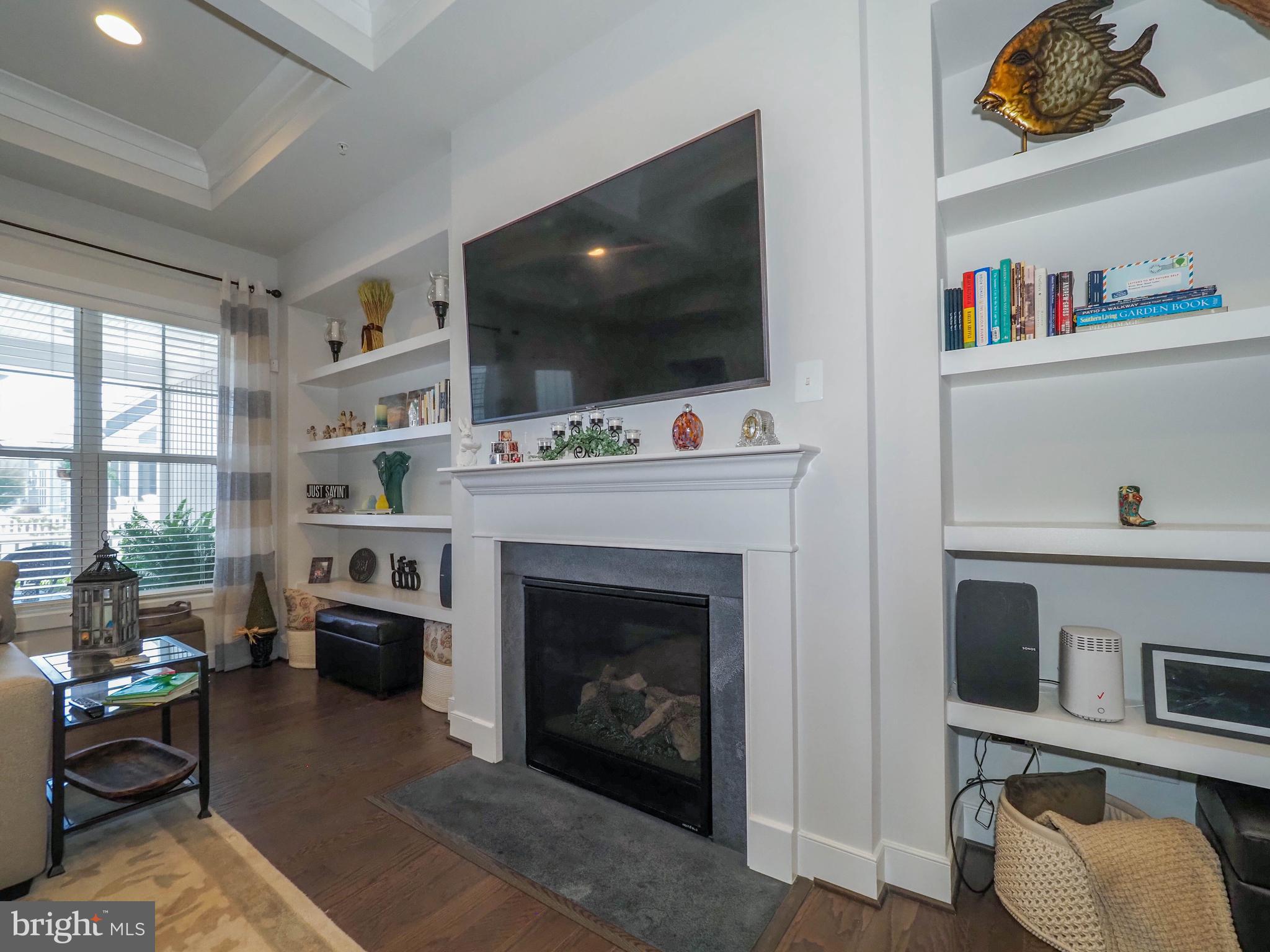 TWO RIVERS - Residential