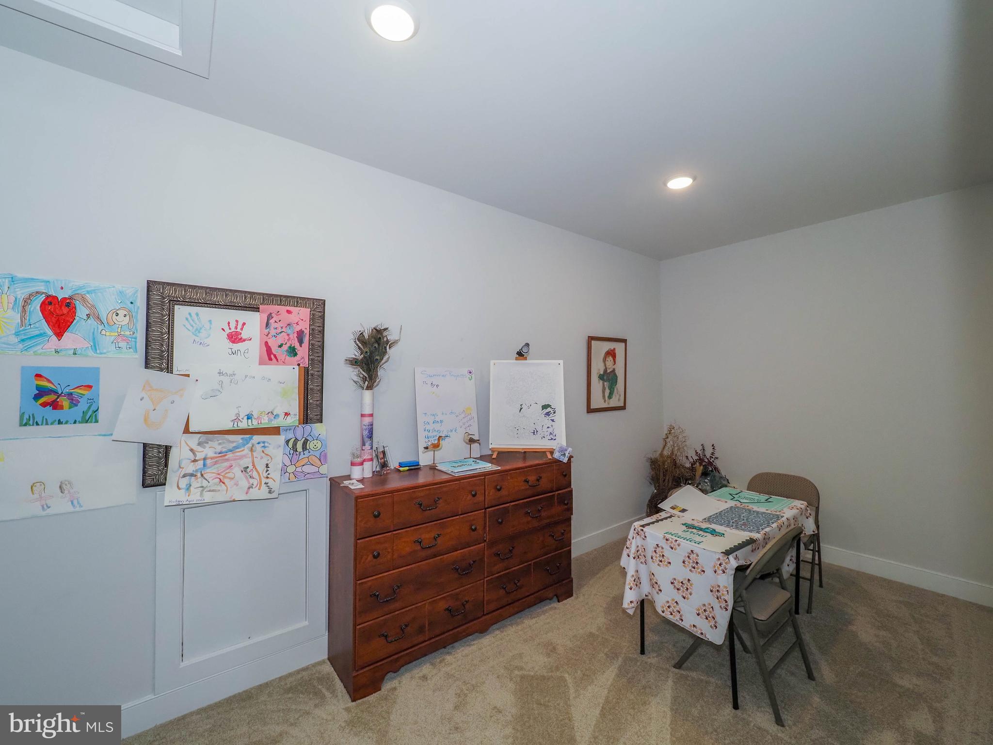 TWO RIVERS - Residential