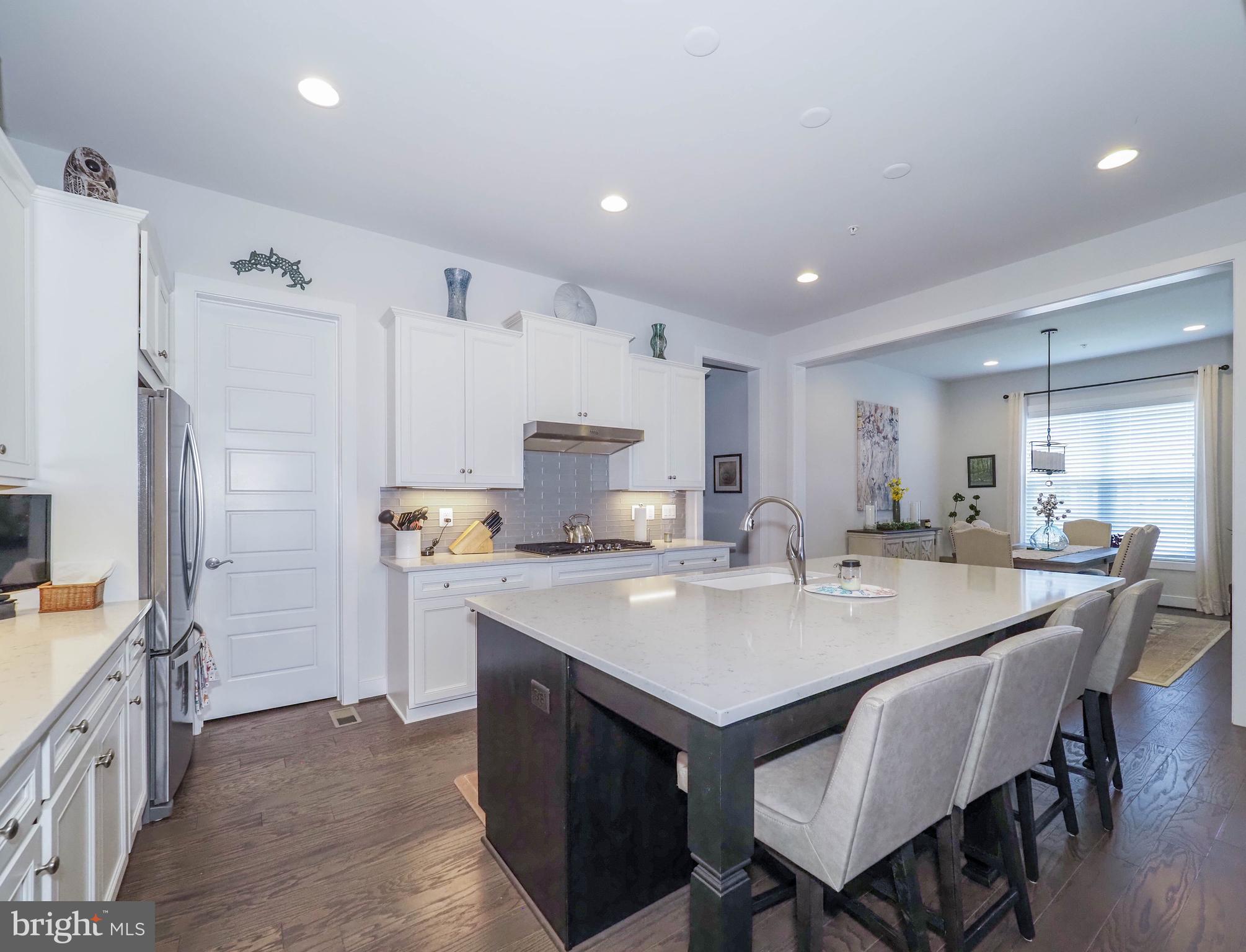 TWO RIVERS - Residential