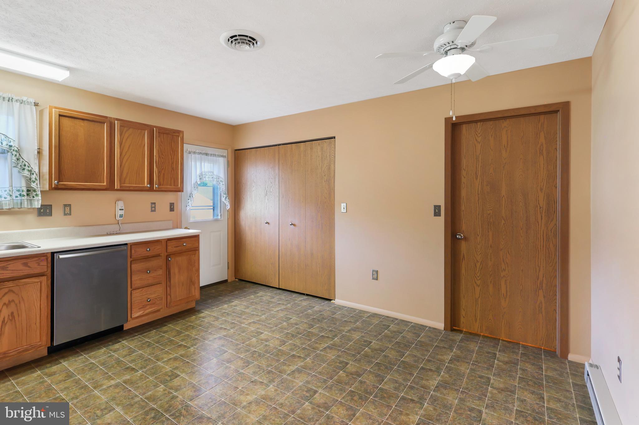 QUAIL VALLEY ESTATES - Residential
