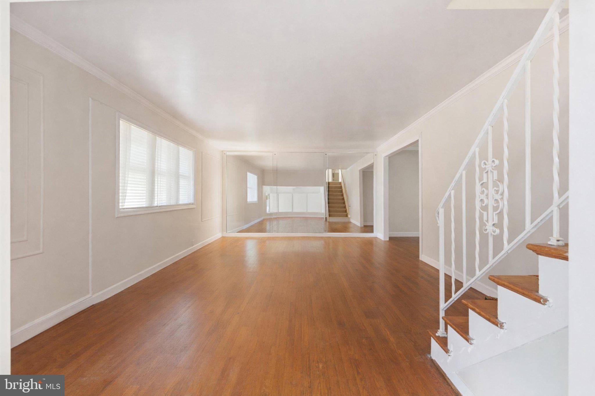 5704 COLON TERRACE