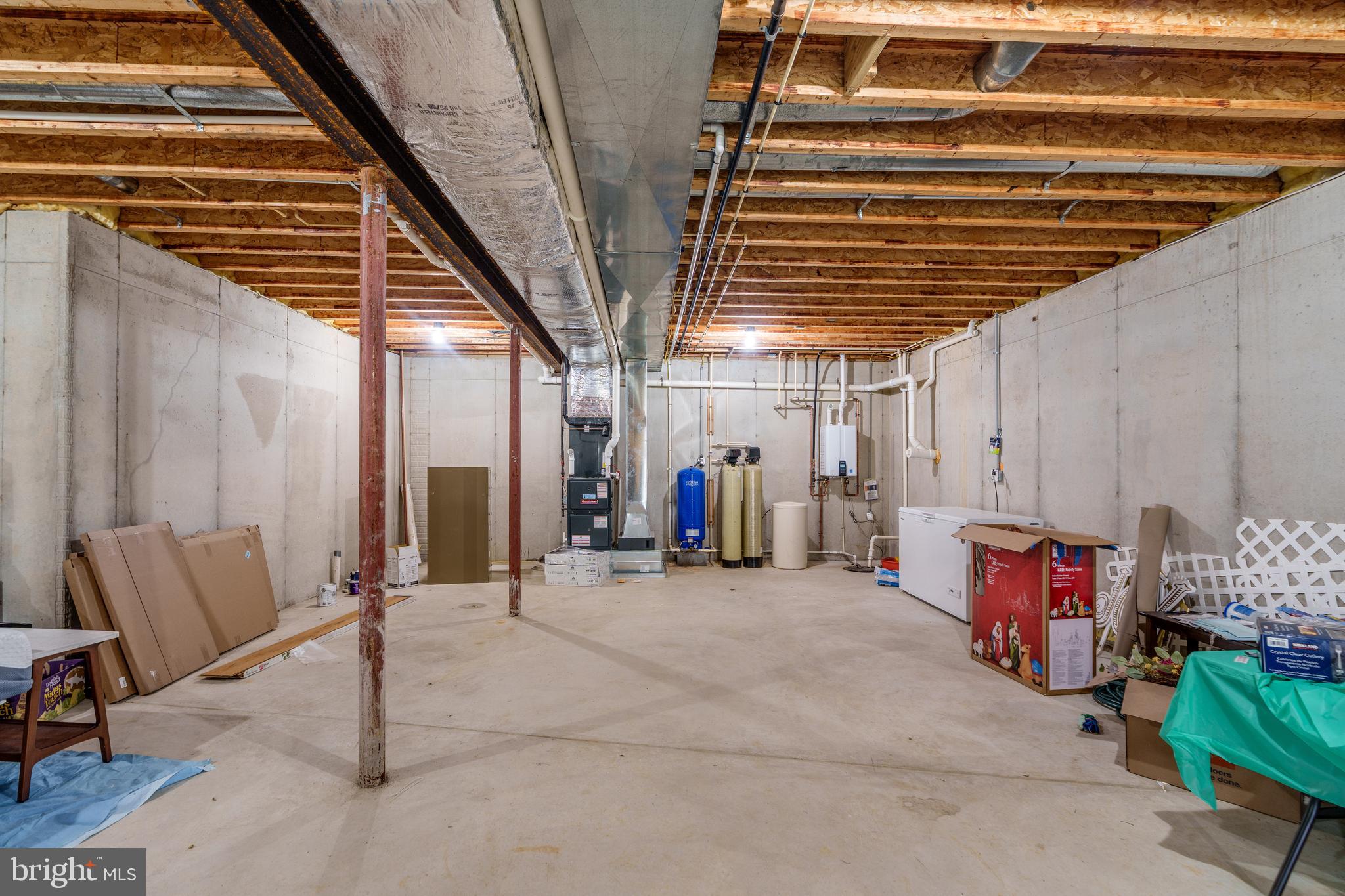 WOODHOLME - Residential