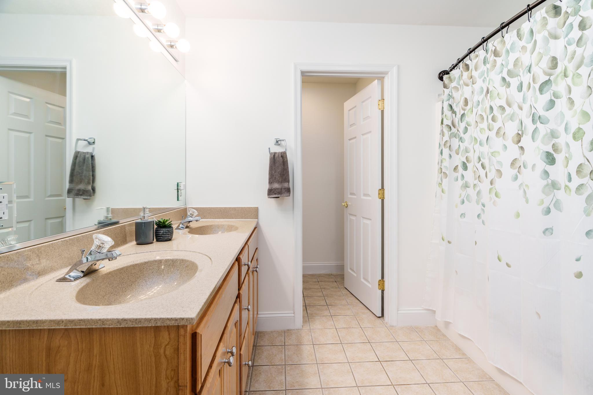 WOODHOLME - Residential